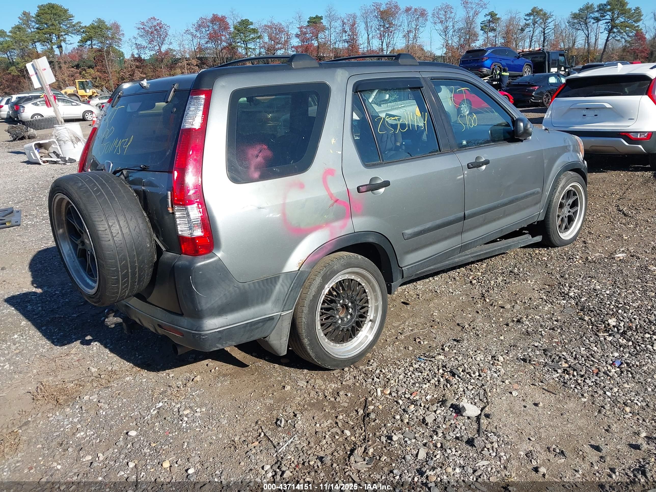 HONDA CR-V image 4