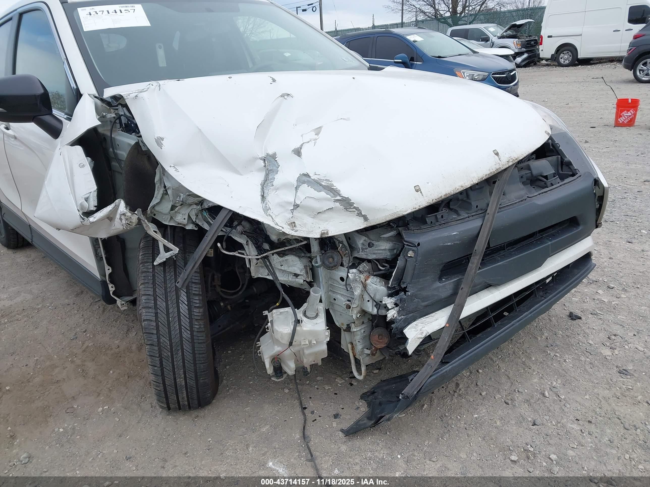 MITSUBISHI ECLIPSE image 6