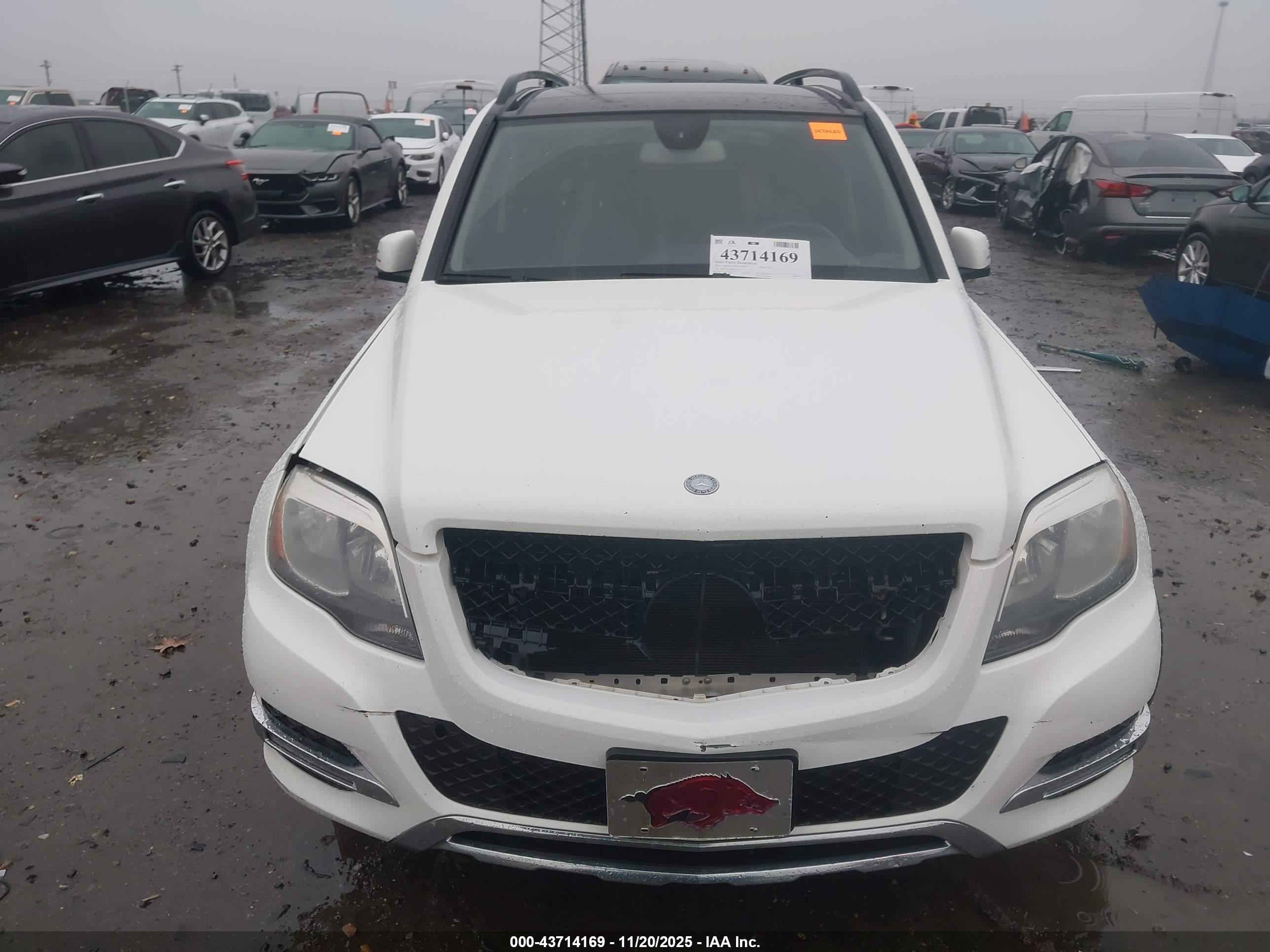 MERCEDES-BENZ GLK image 6