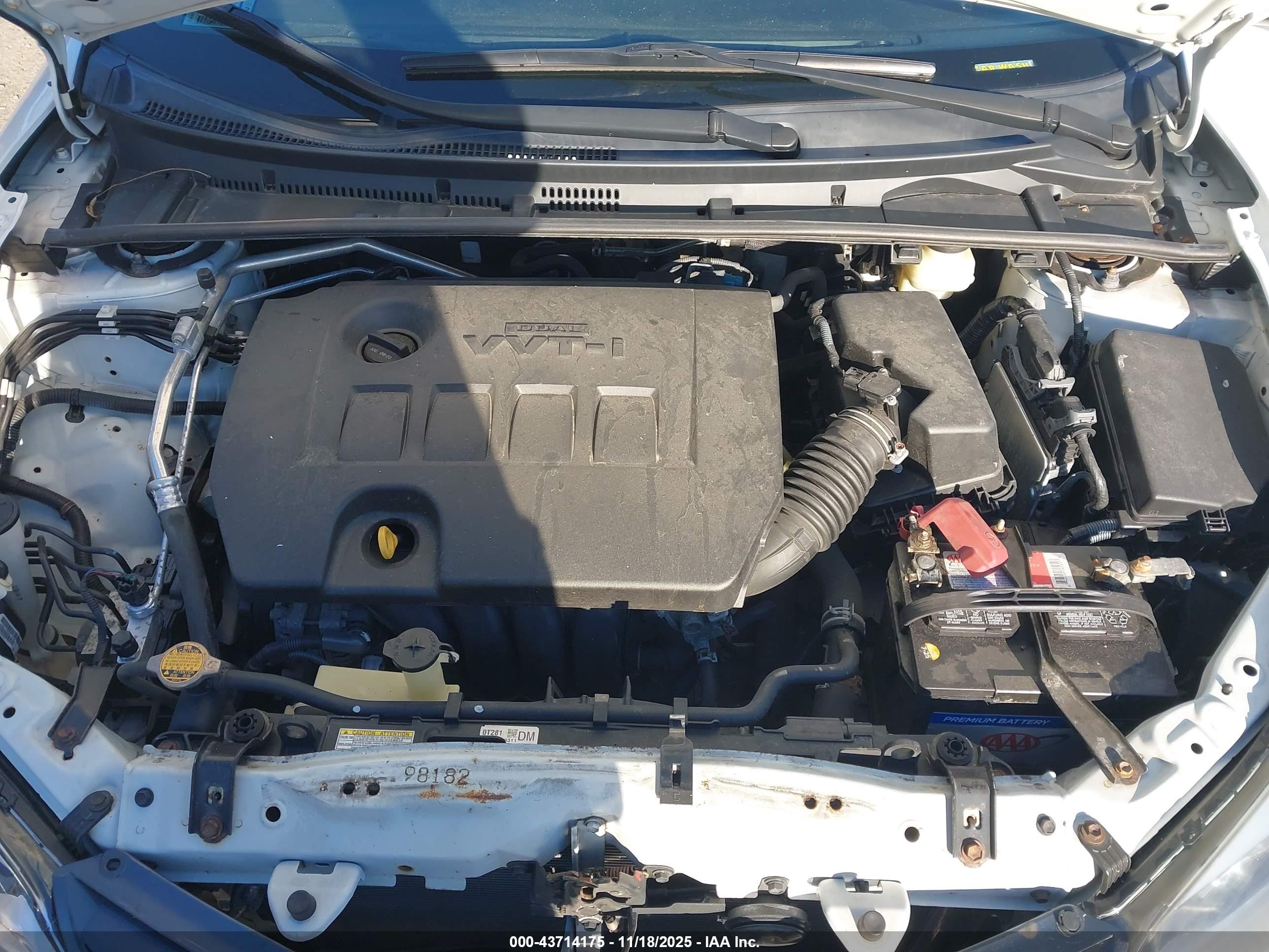 TOYOTA COROLLA image 10