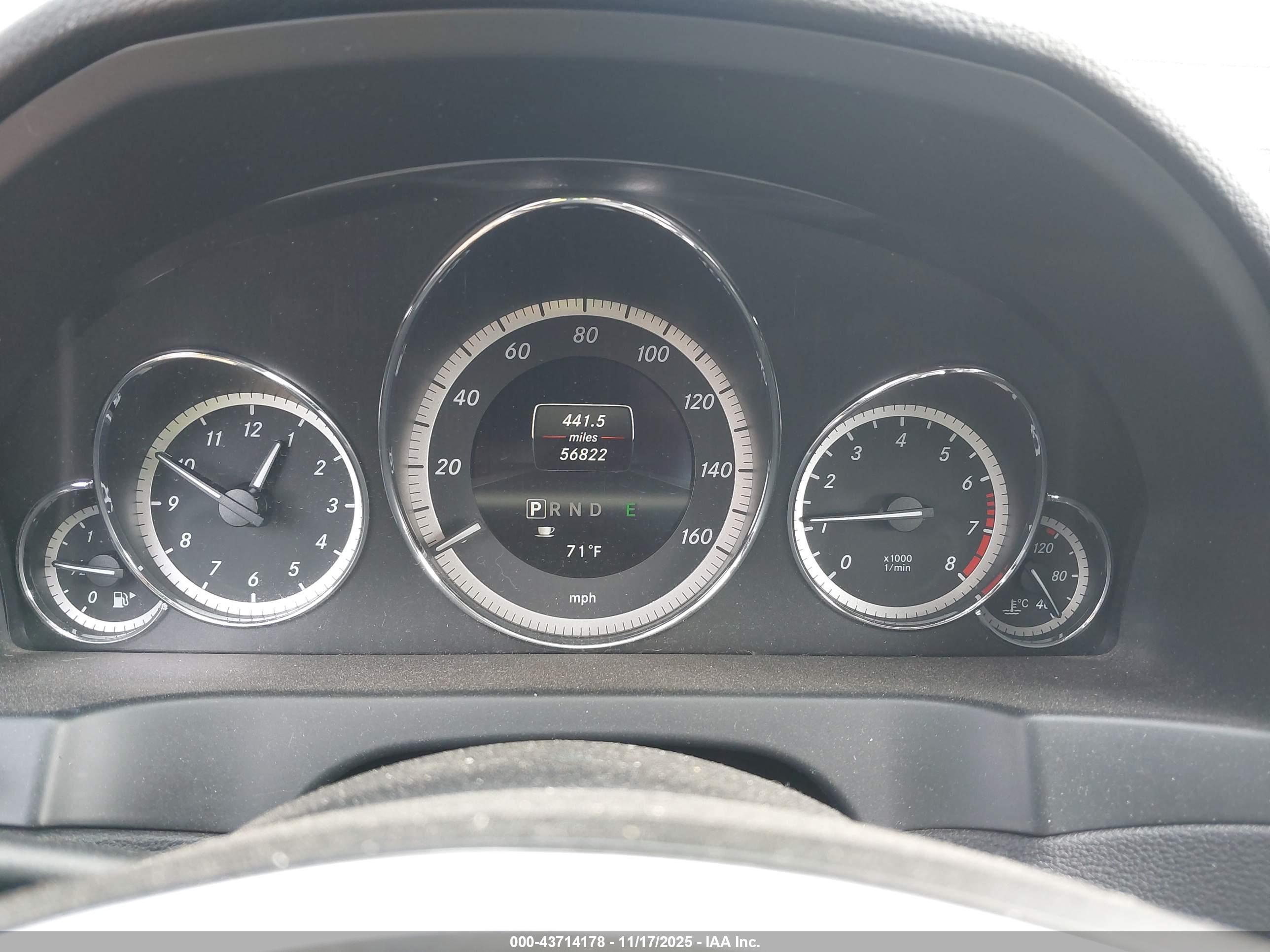 MERCEDES-BENZ E image 7