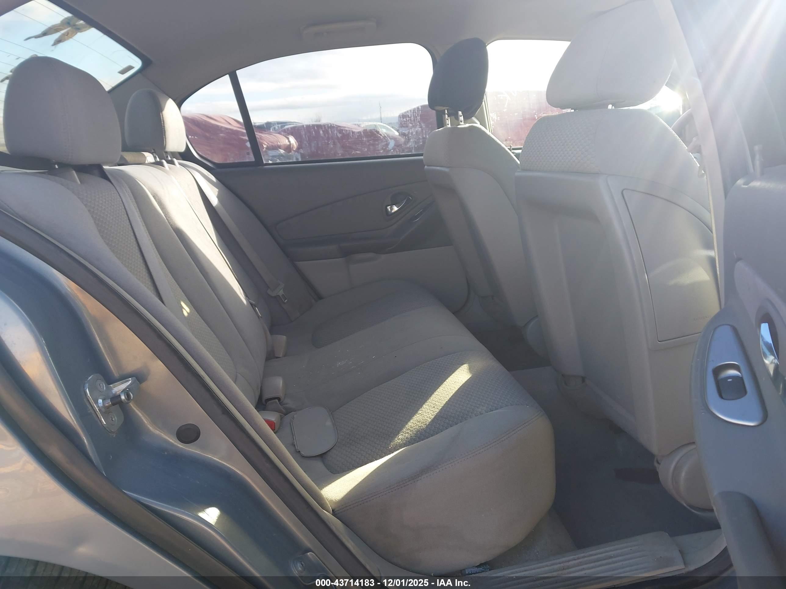 CHEVROLET MALIBU image 8