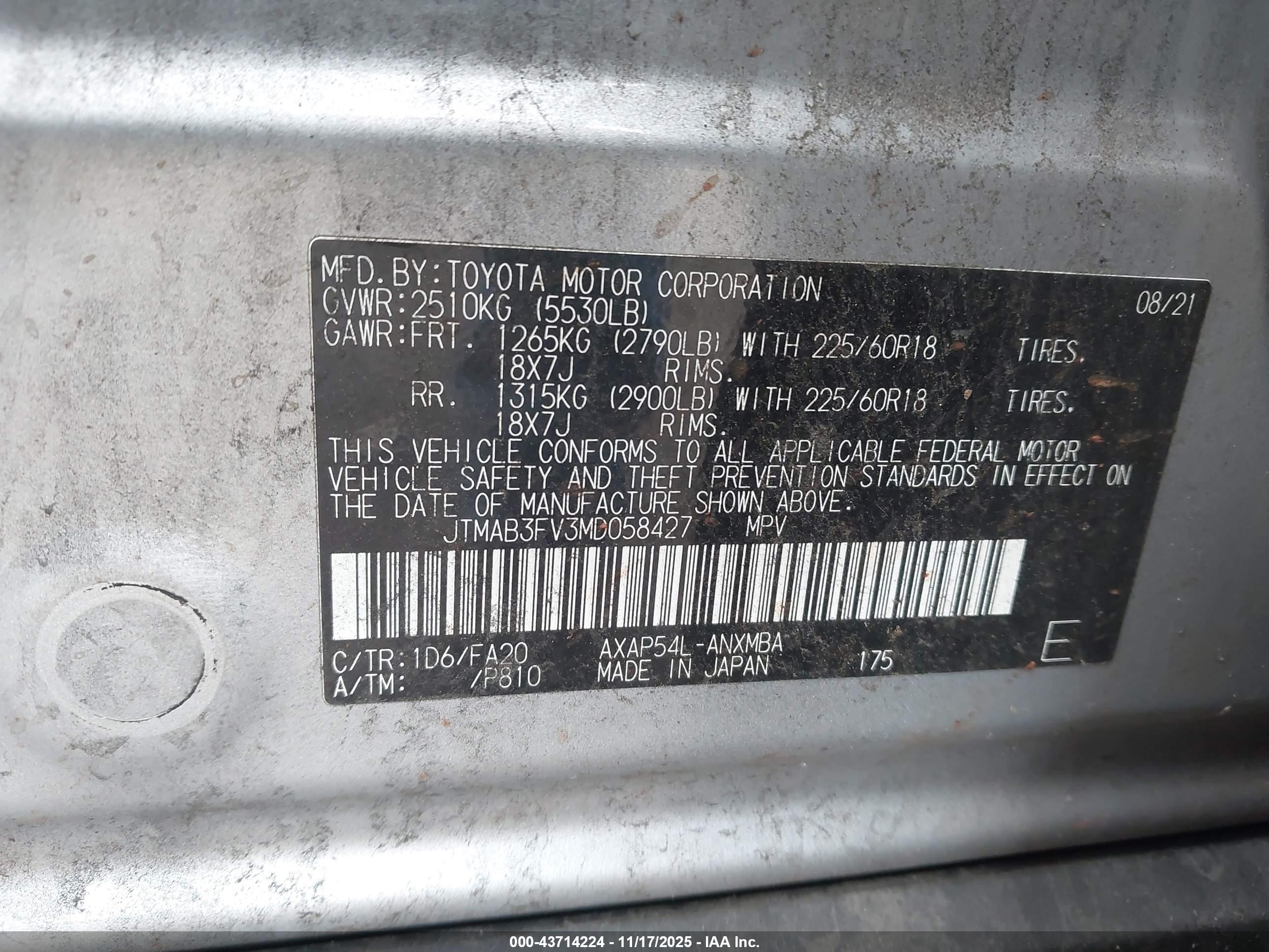 TOYOTA RAV4 image 9