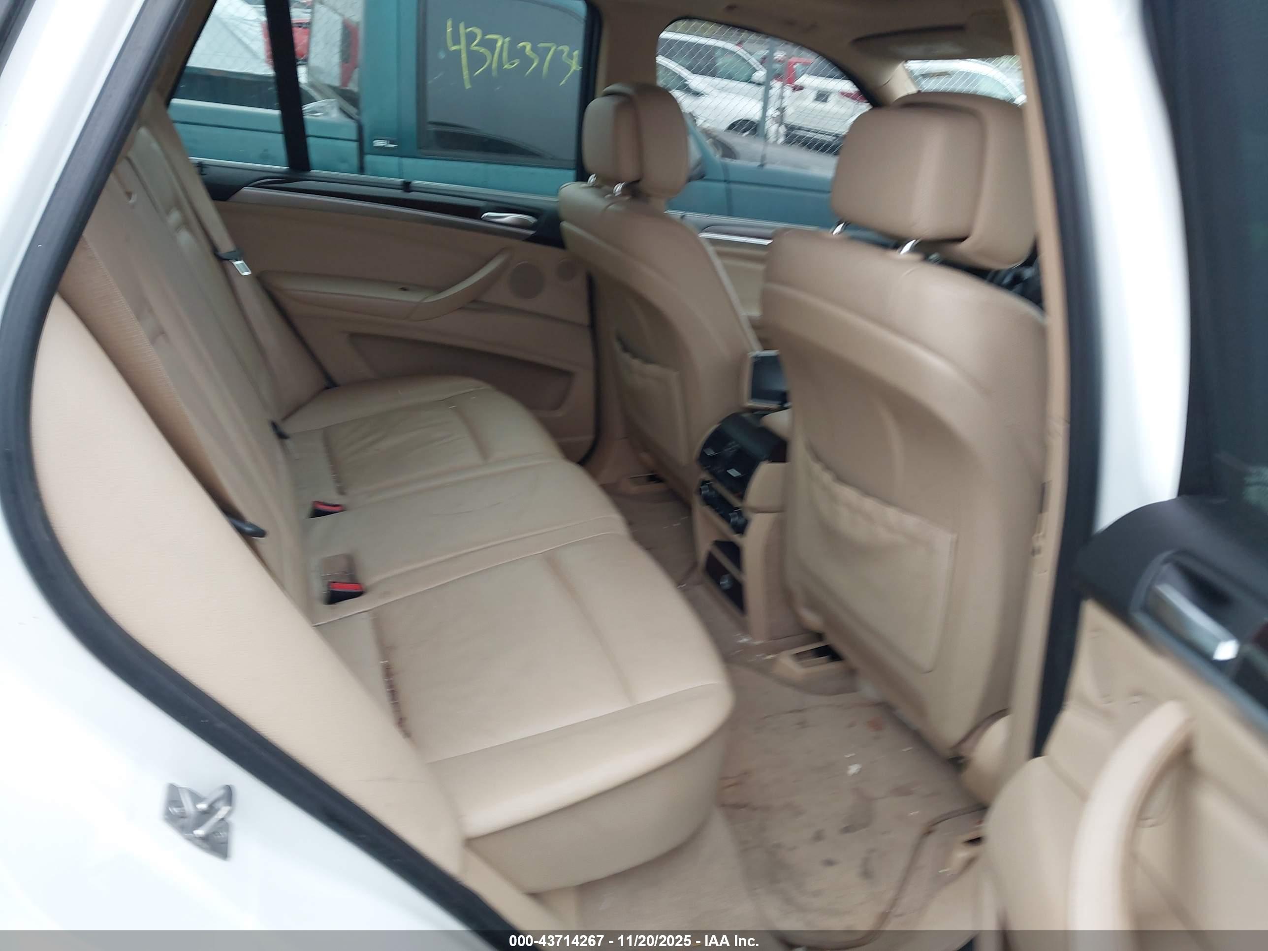 BMW X5 image 8