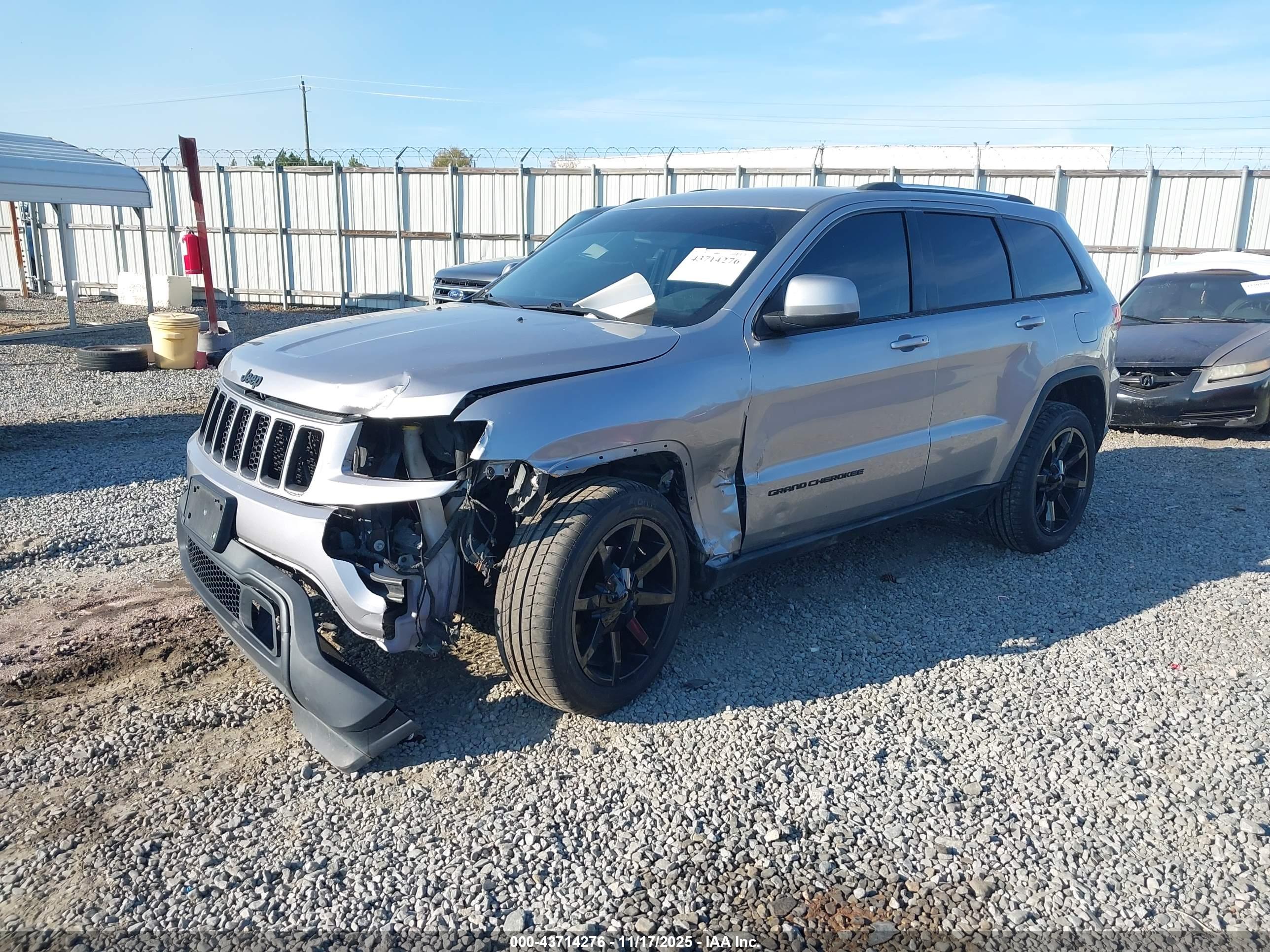 JEEP GRAND image 2