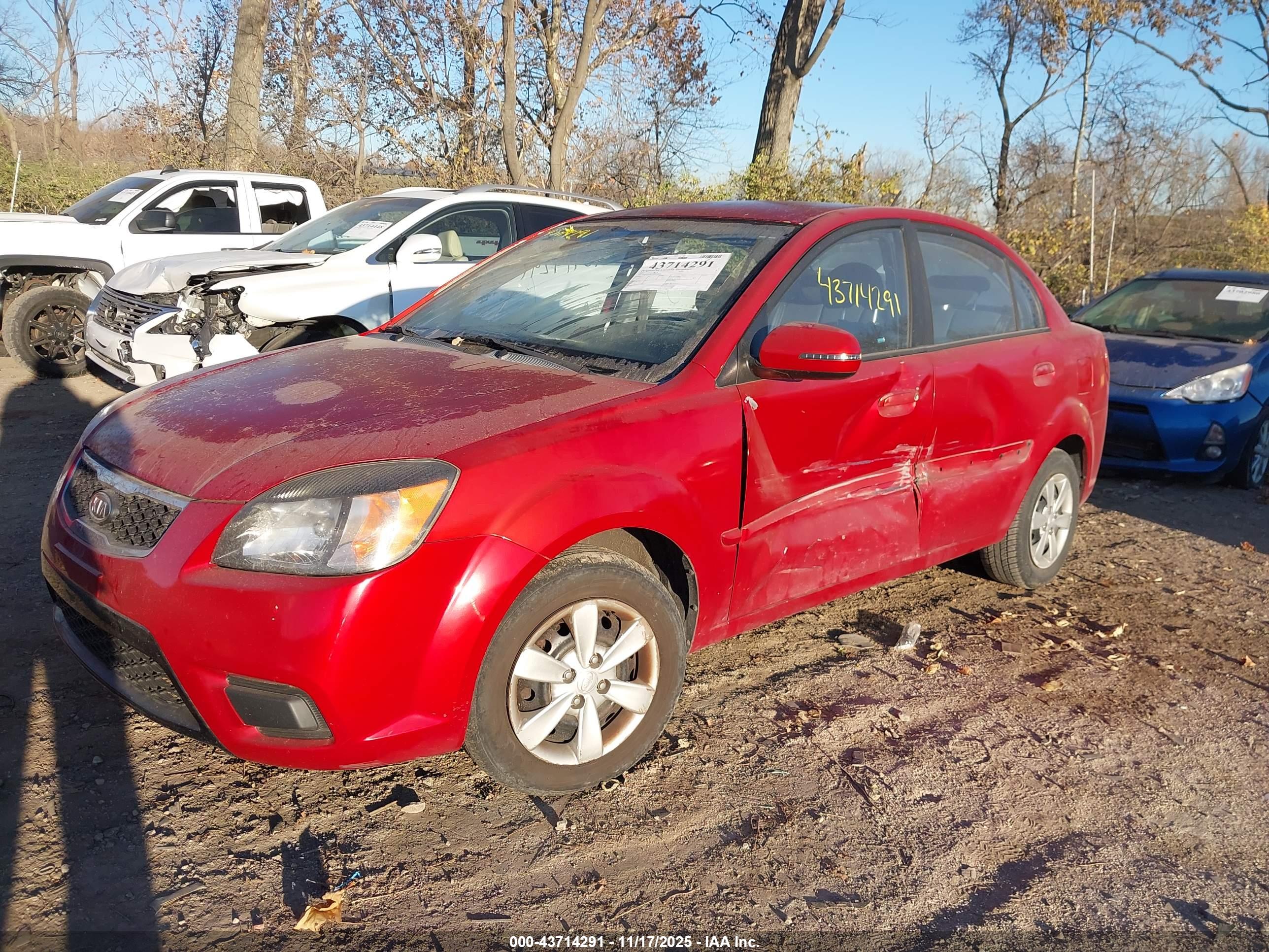 KIA RIO image 2