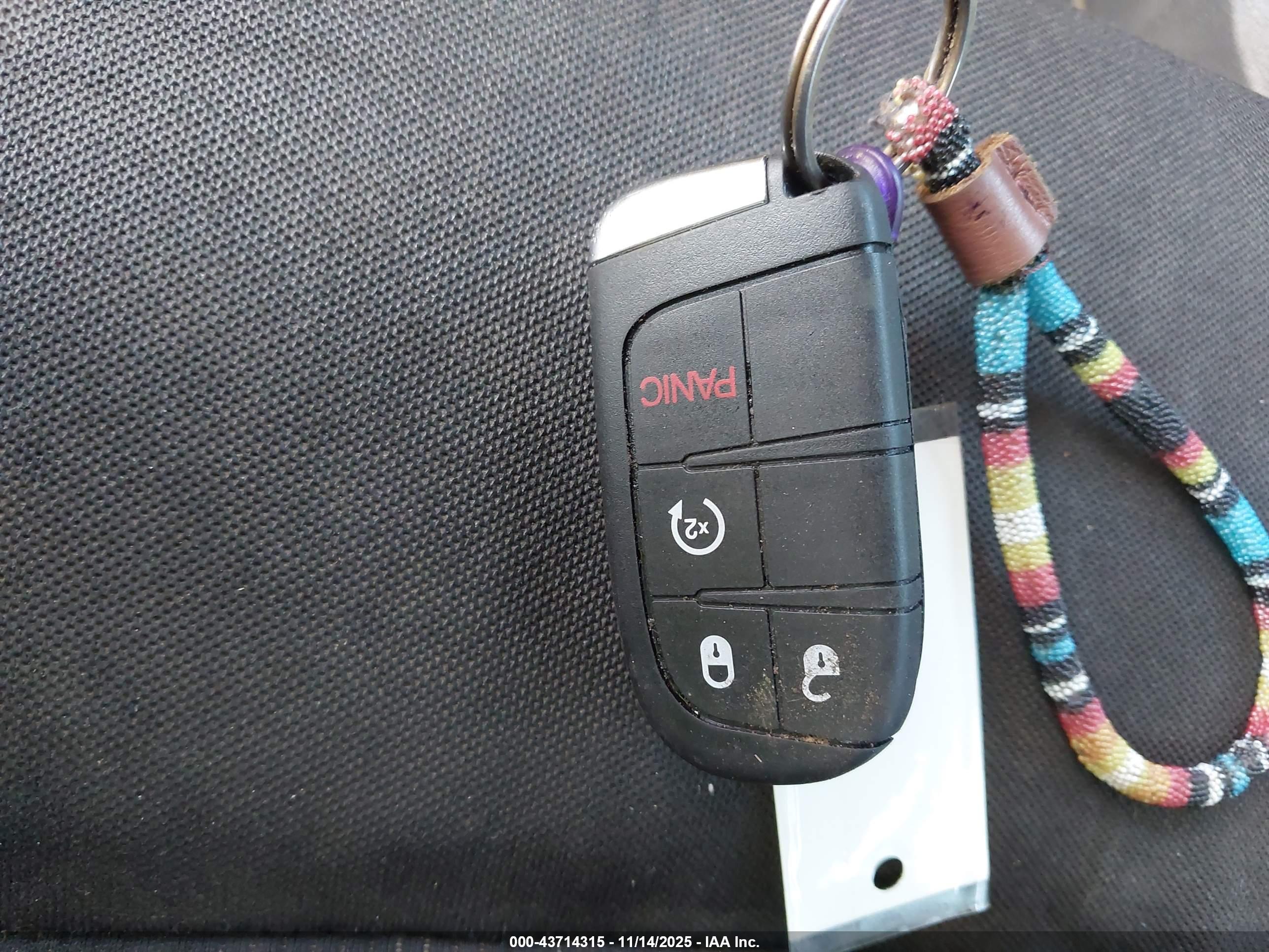 JEEP RENEGADE image 11