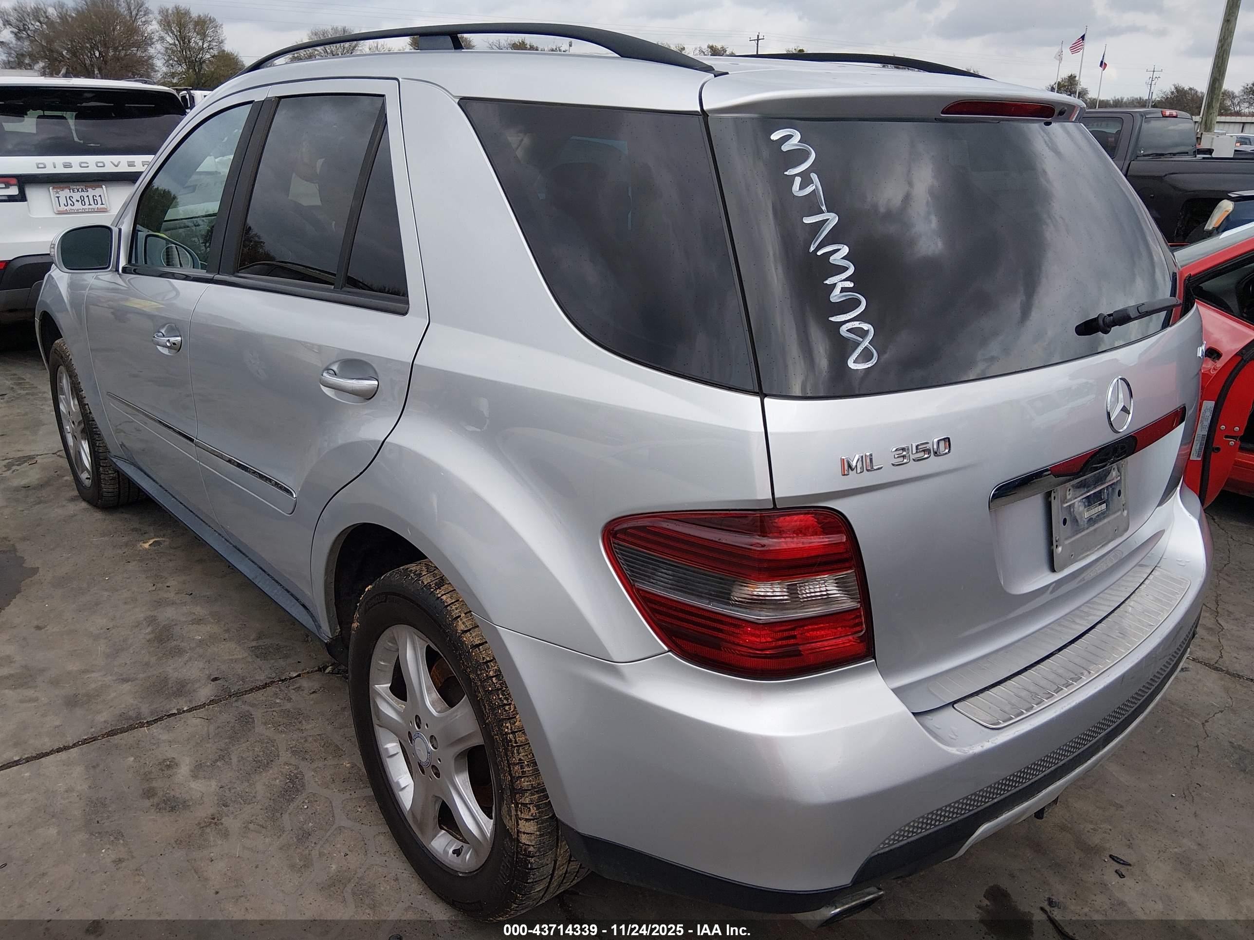 MERCEDES-BENZ ML image 3