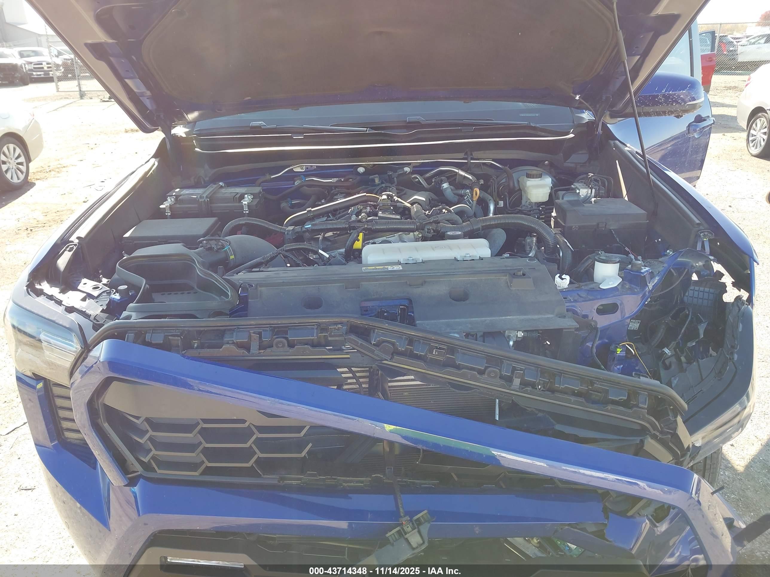 TOYOTA TACOMA image 10