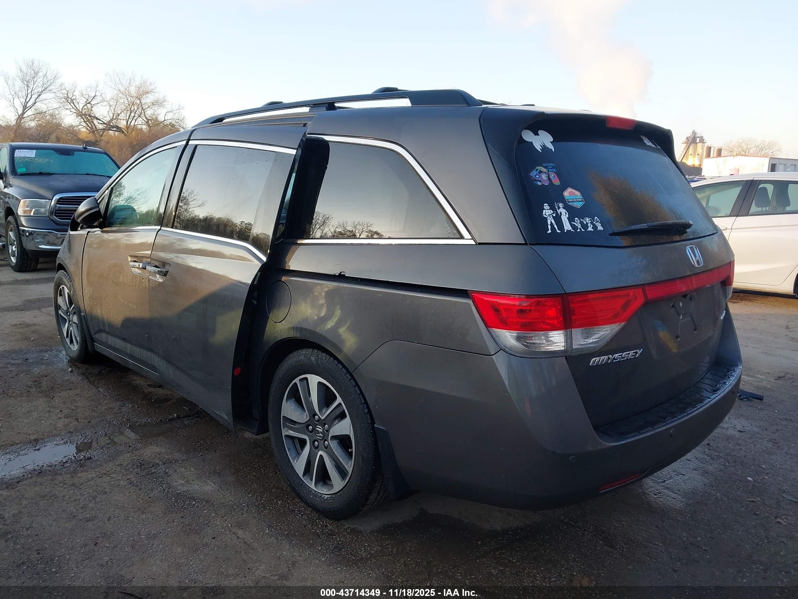 HONDA ODYSSEY image 3
