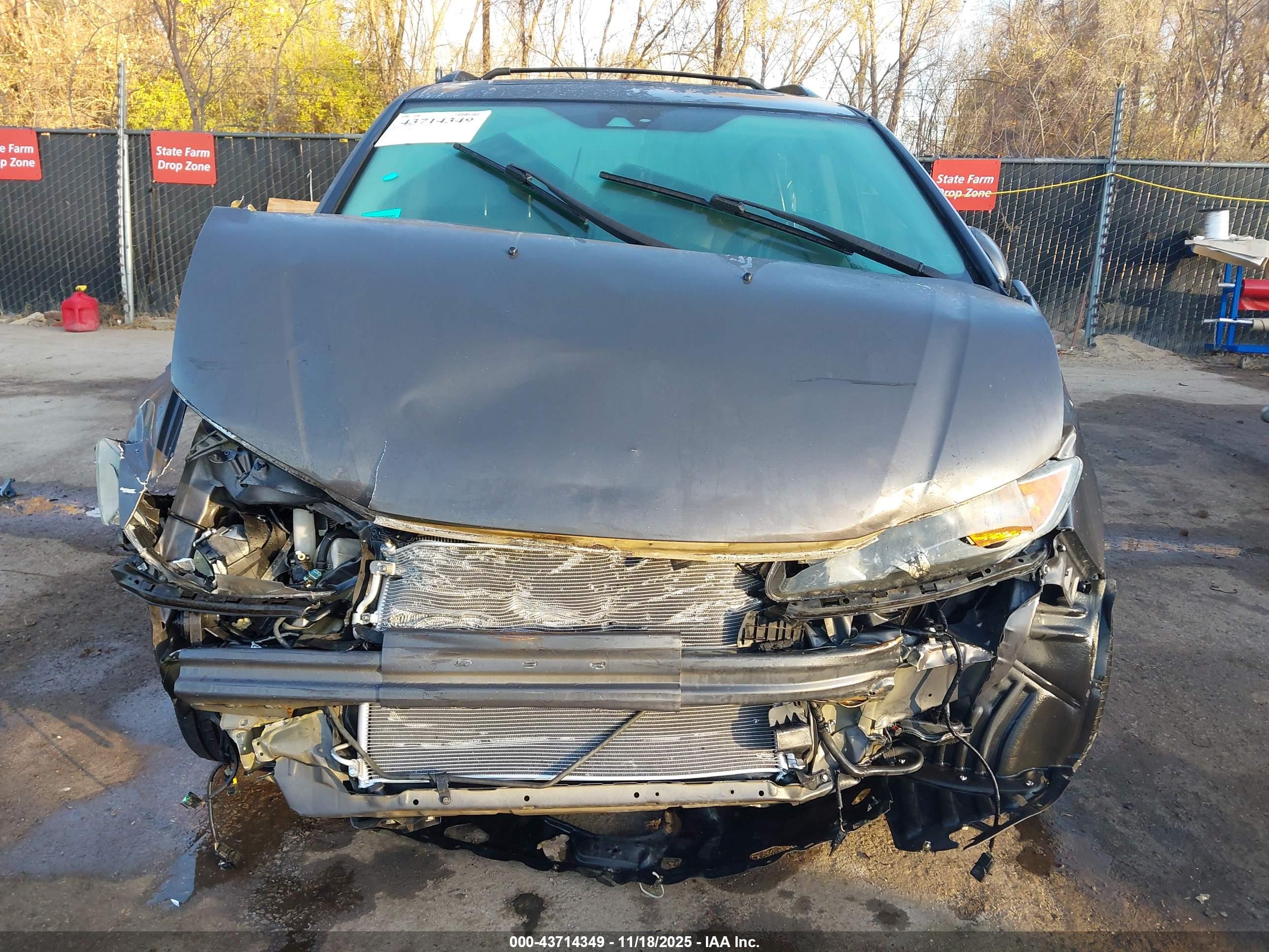 HONDA ODYSSEY image 6