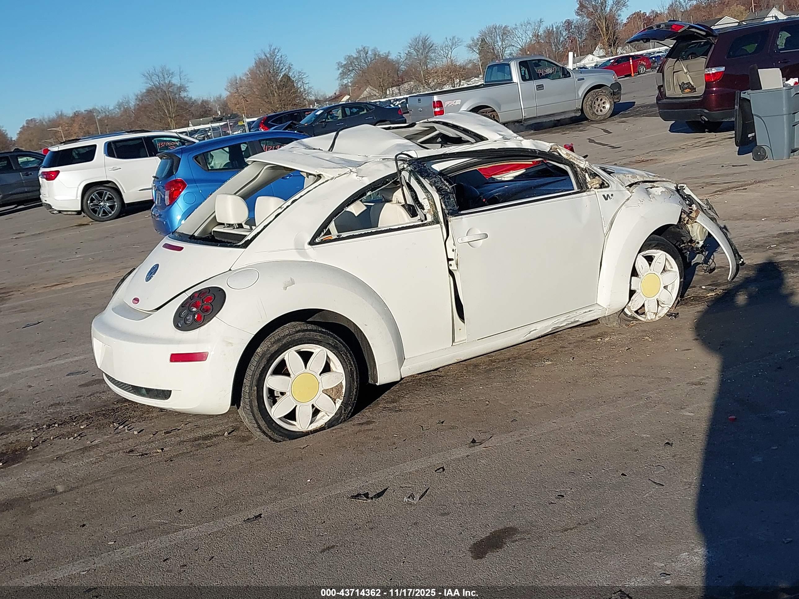 VOLKSWAGEN NEW image 4