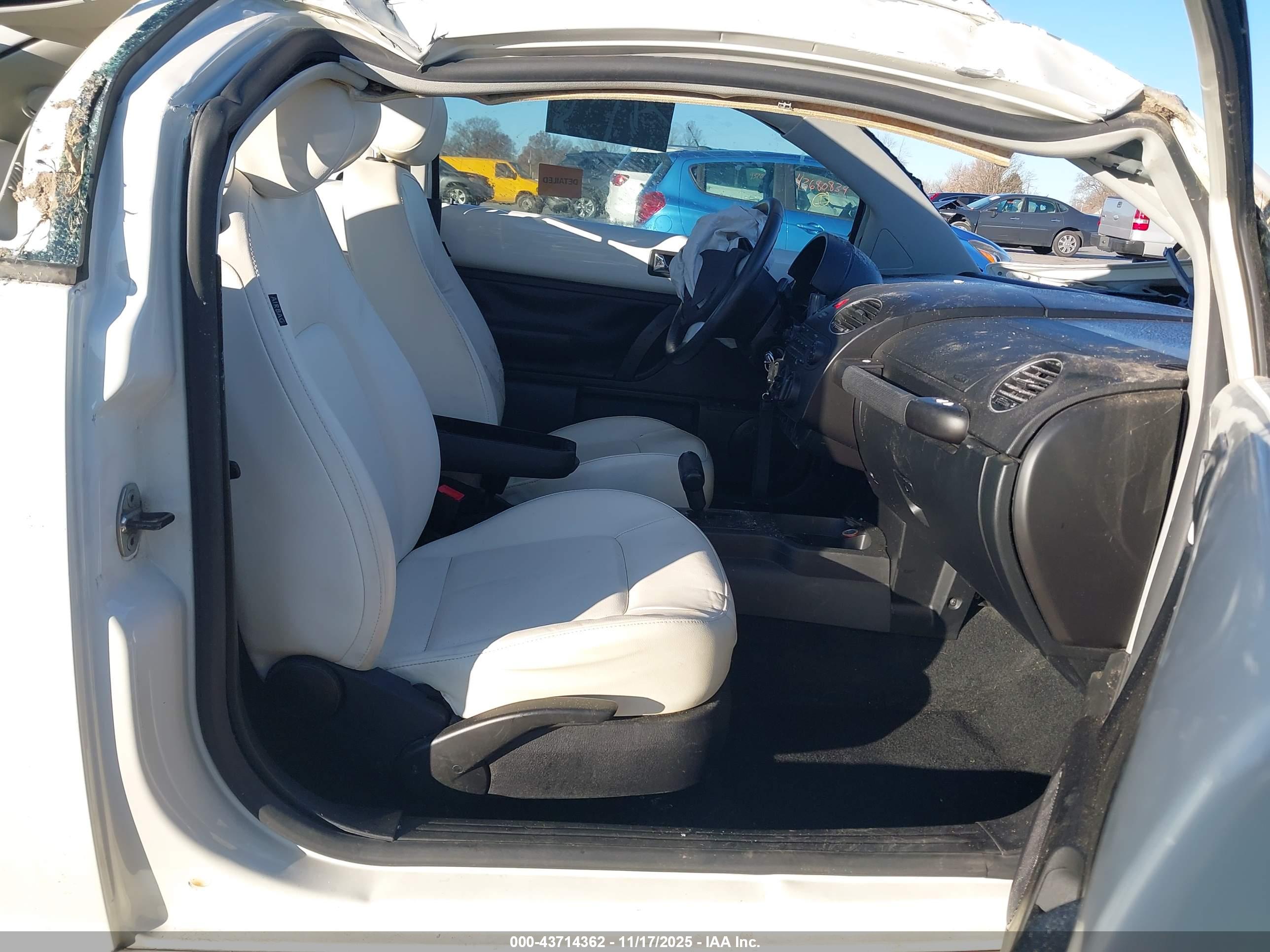VOLKSWAGEN NEW image 5