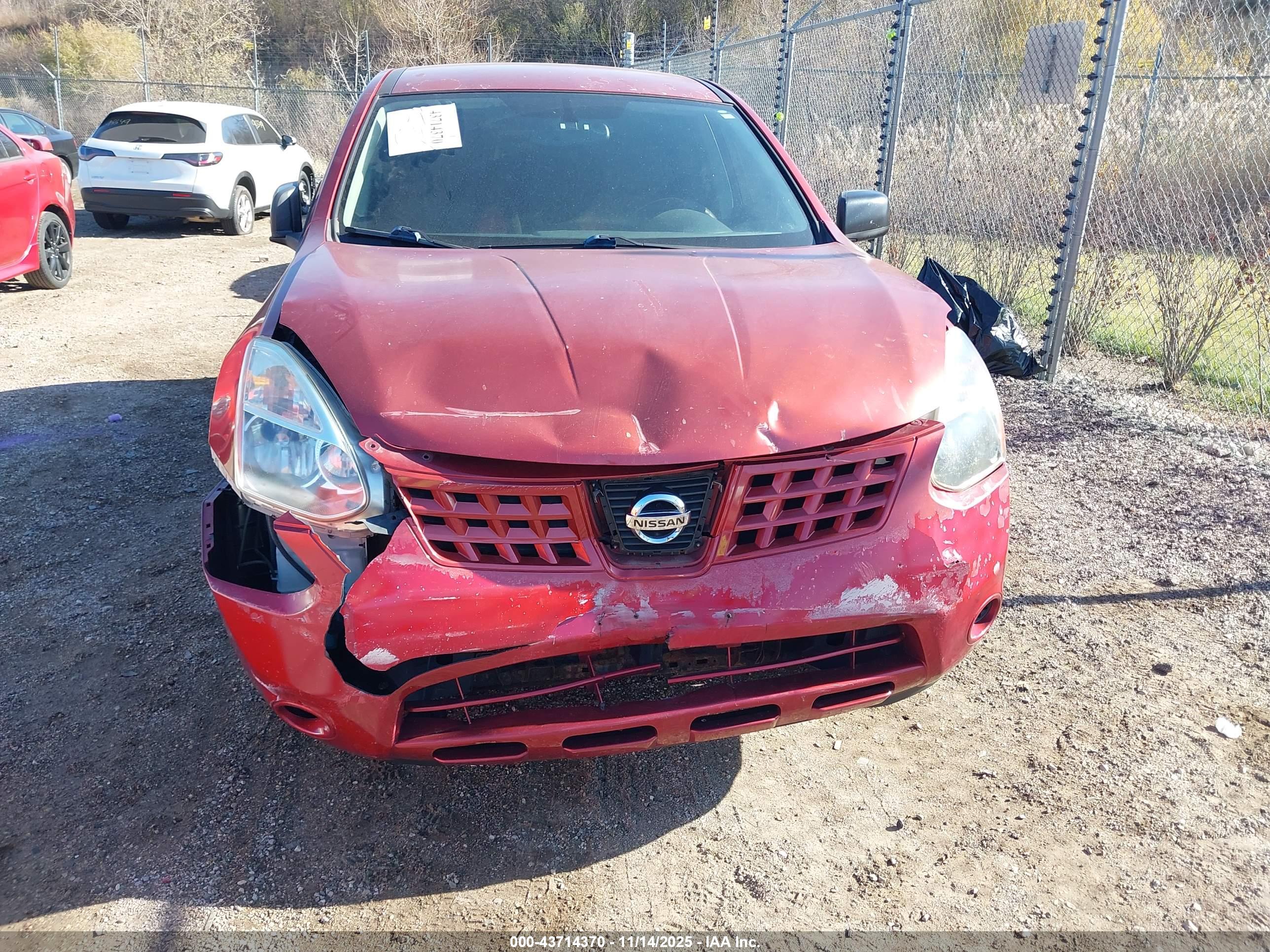 NISSAN ROGUE image 6