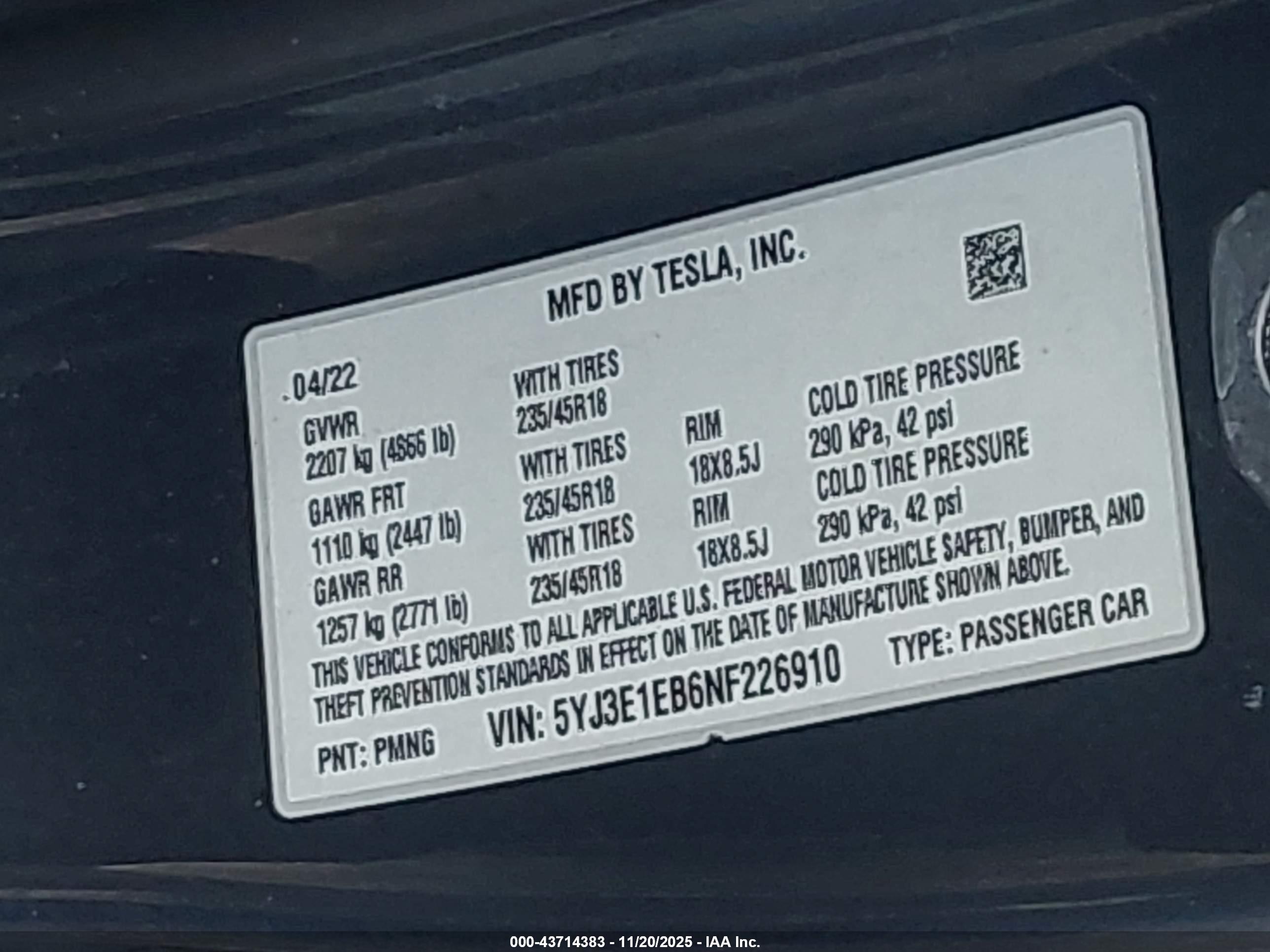 TESLA MODEL image 9