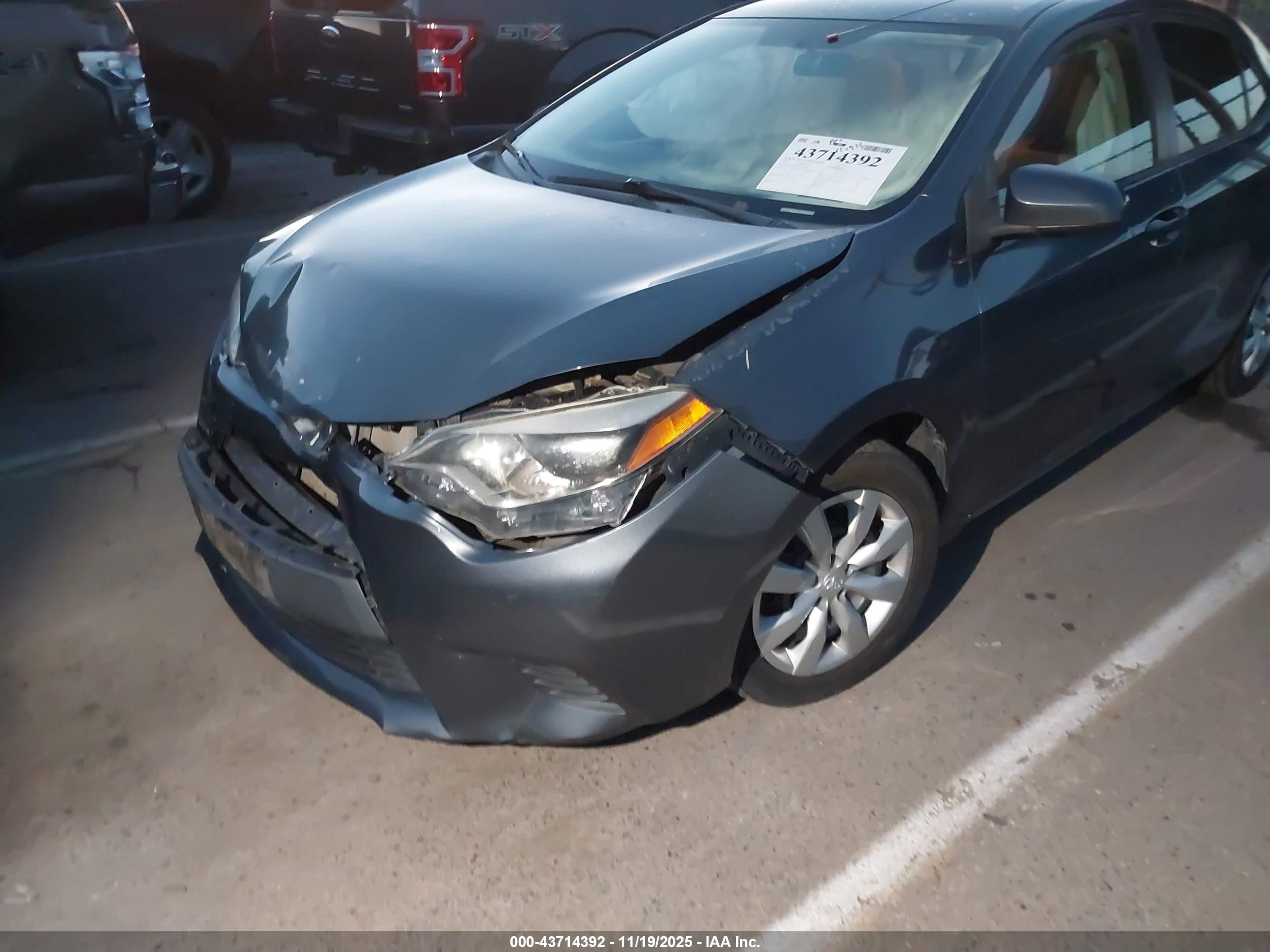 TOYOTA COROLLA image 6