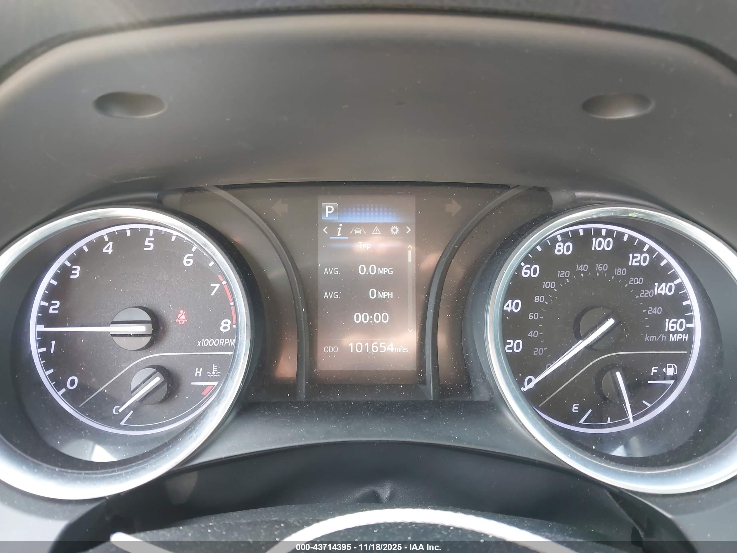 TOYOTA CAMRY image 7