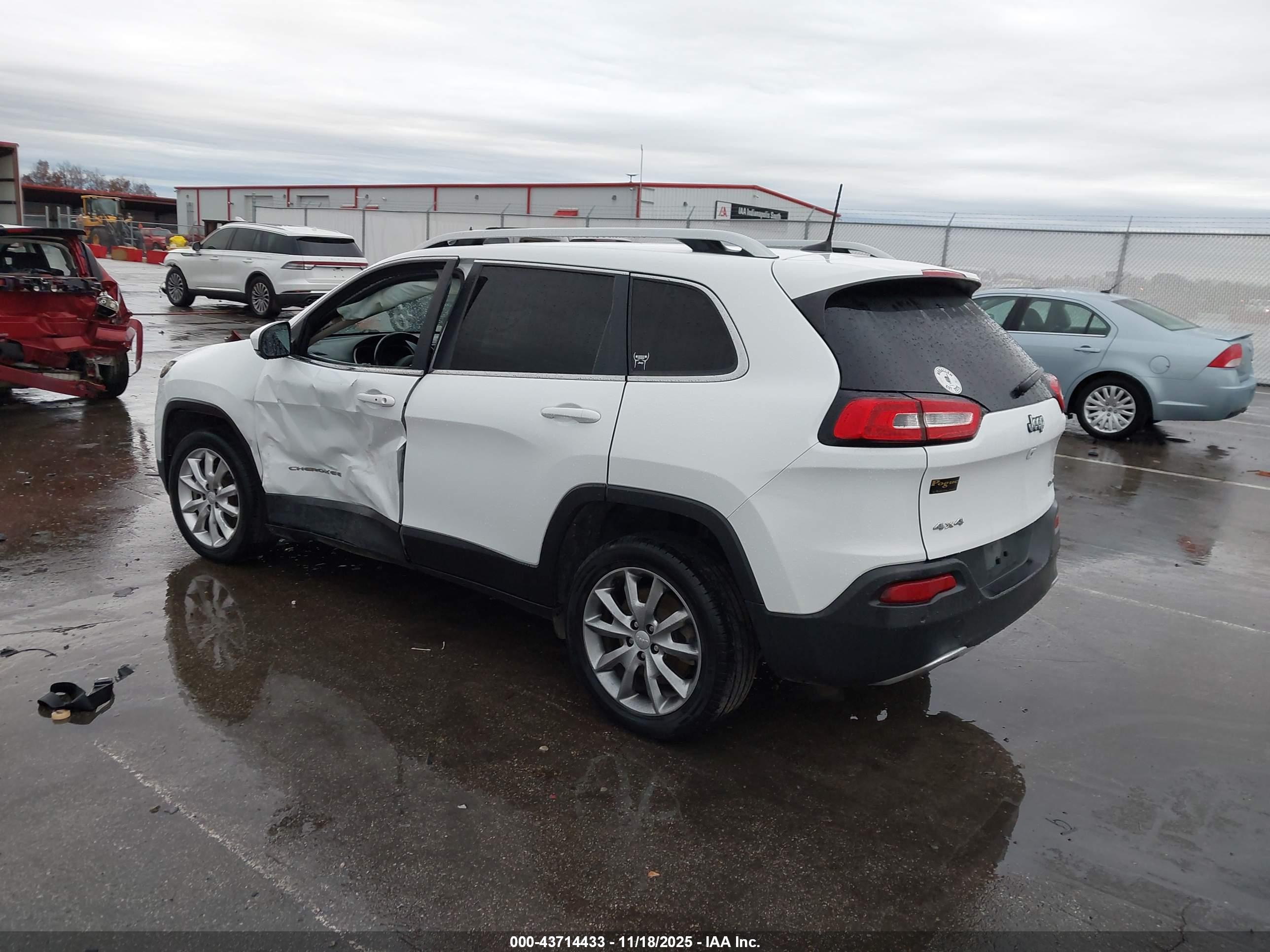 JEEP CHEROKEE image 3