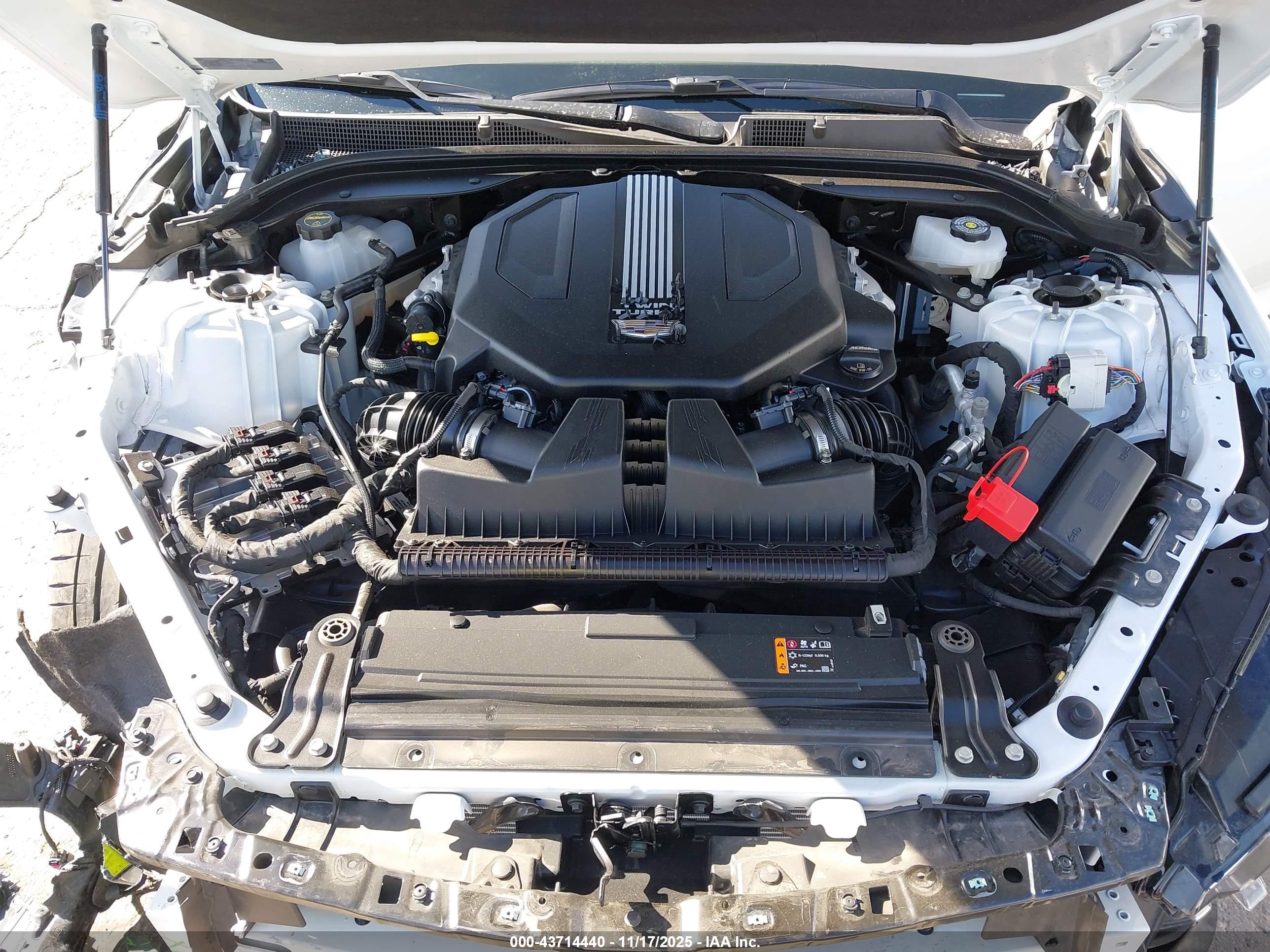 CADILLAC CT5-V image 10