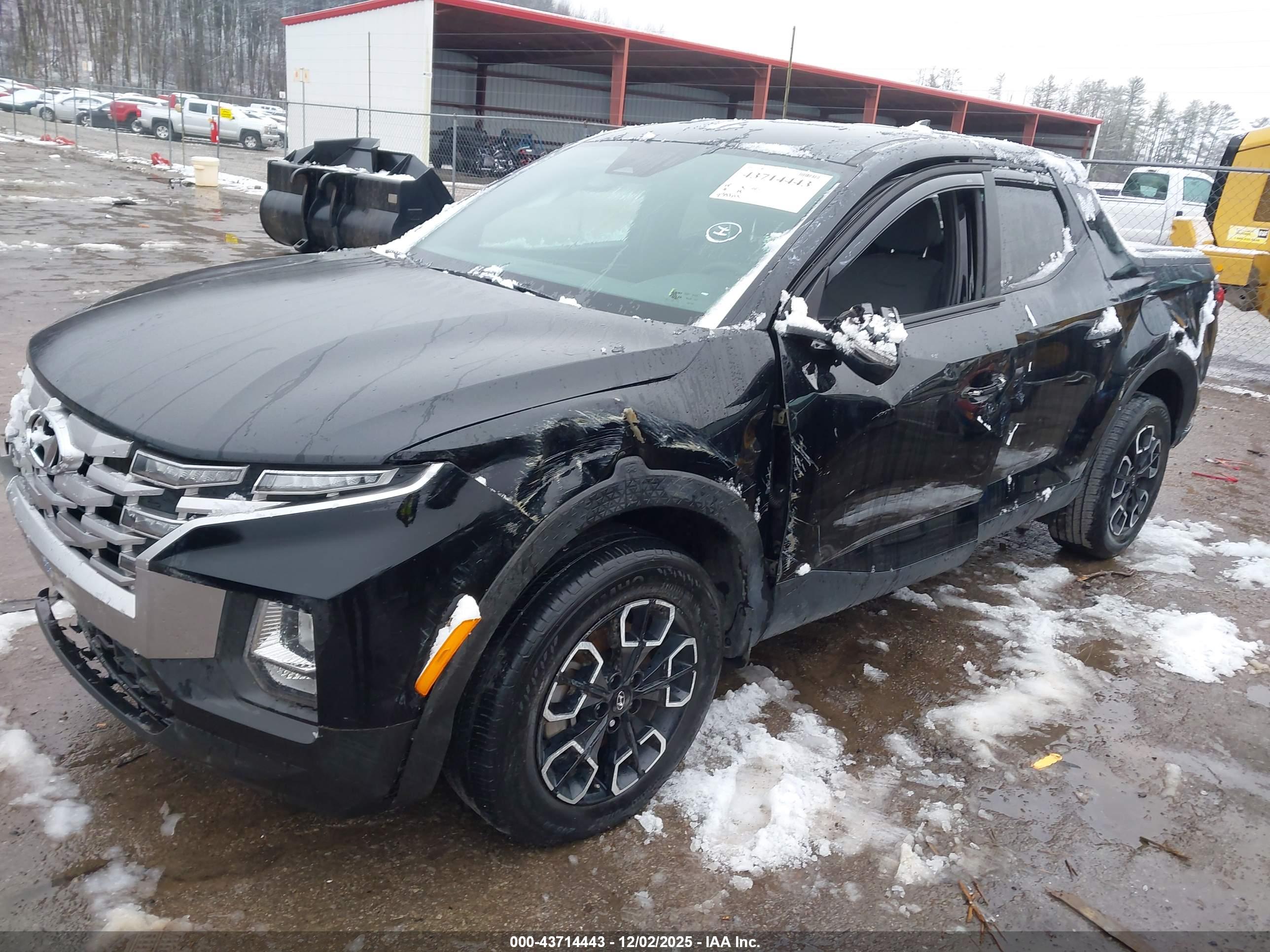 HYUNDAI SANTA image 2