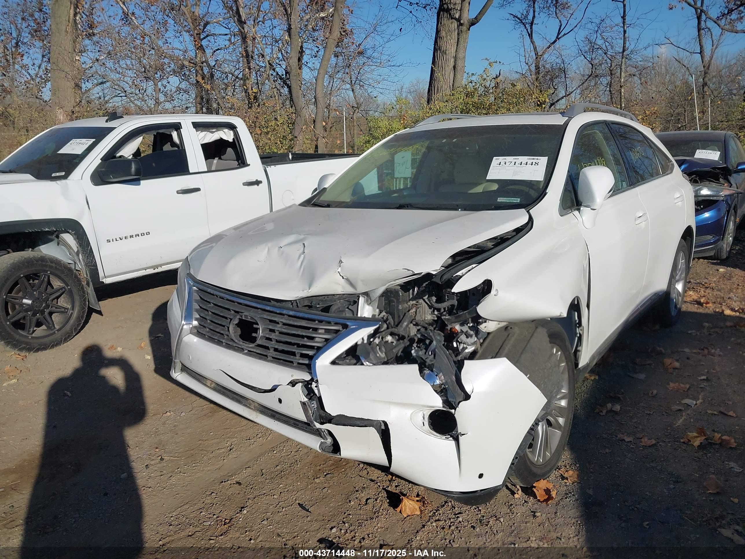 LEXUS RX image 2
