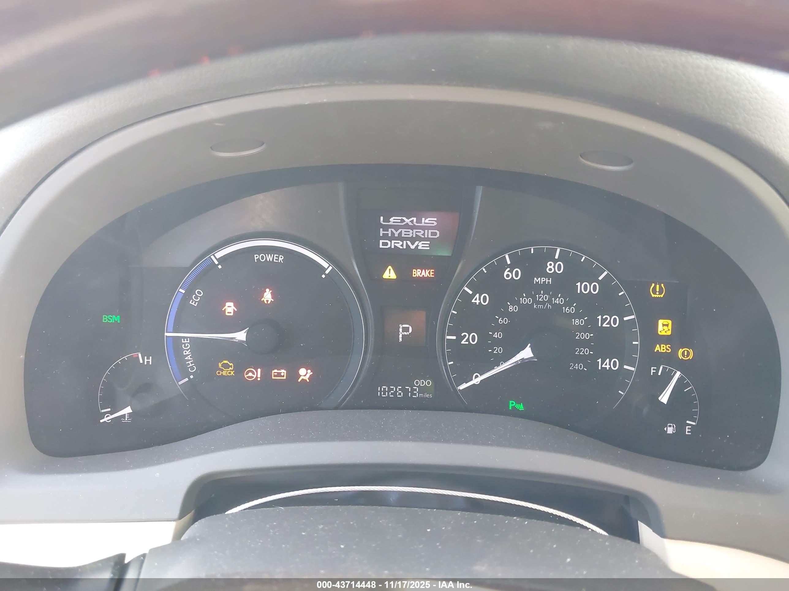 LEXUS RX image 7