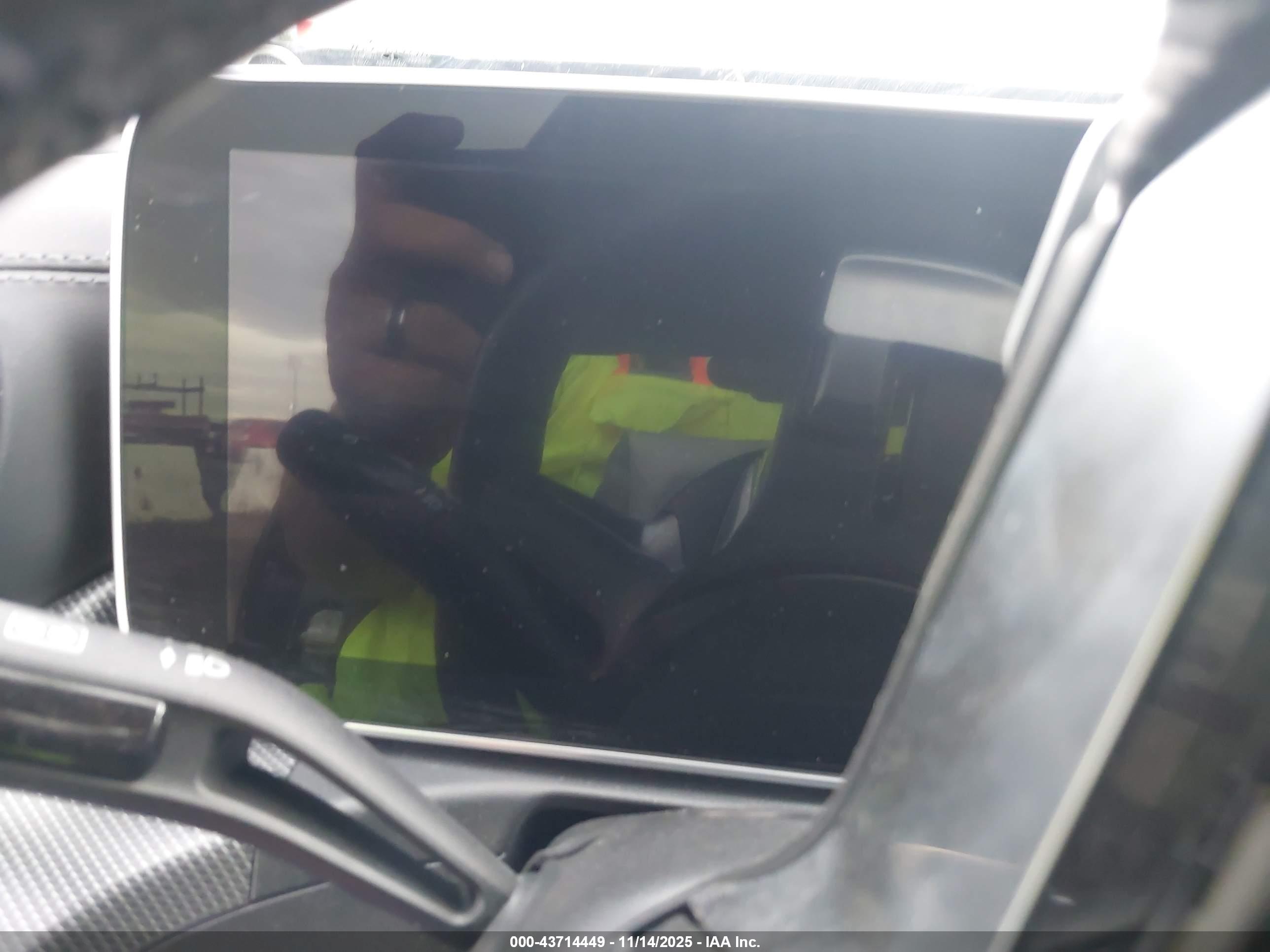 MERCEDES-BENZ C image 7