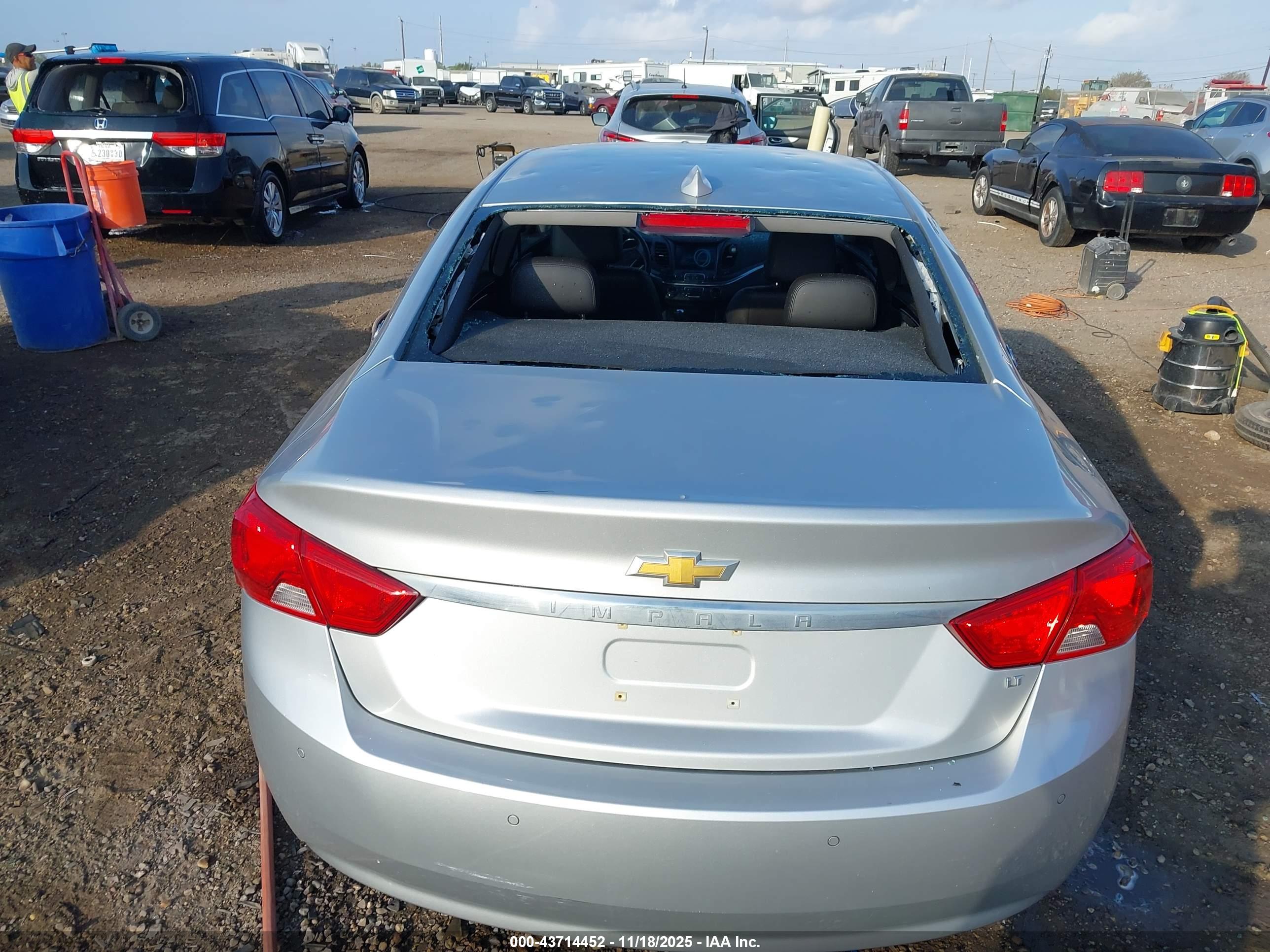 CHEVROLET IMPALA image 6