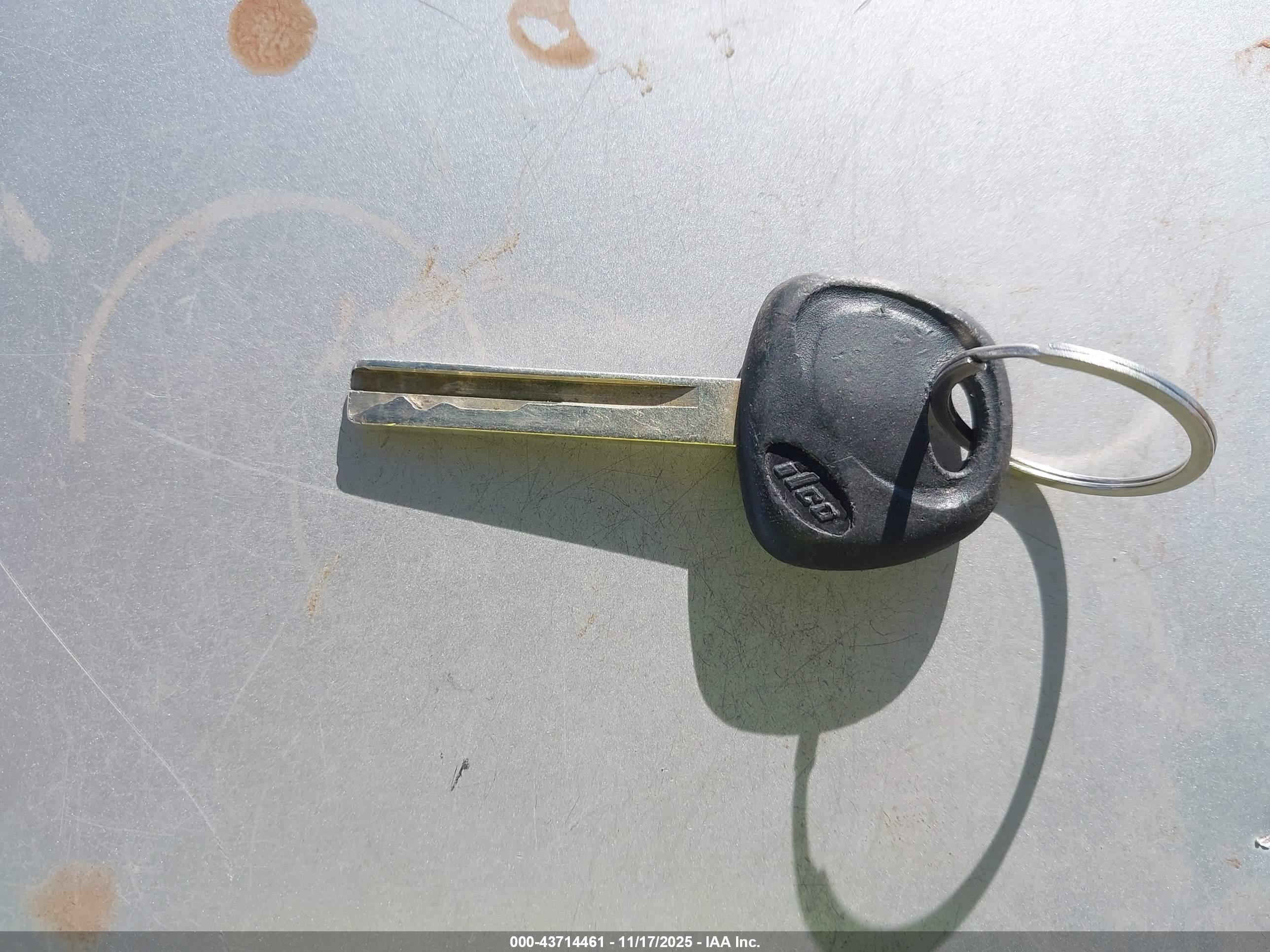 HYUNDAI ACCENT image 11