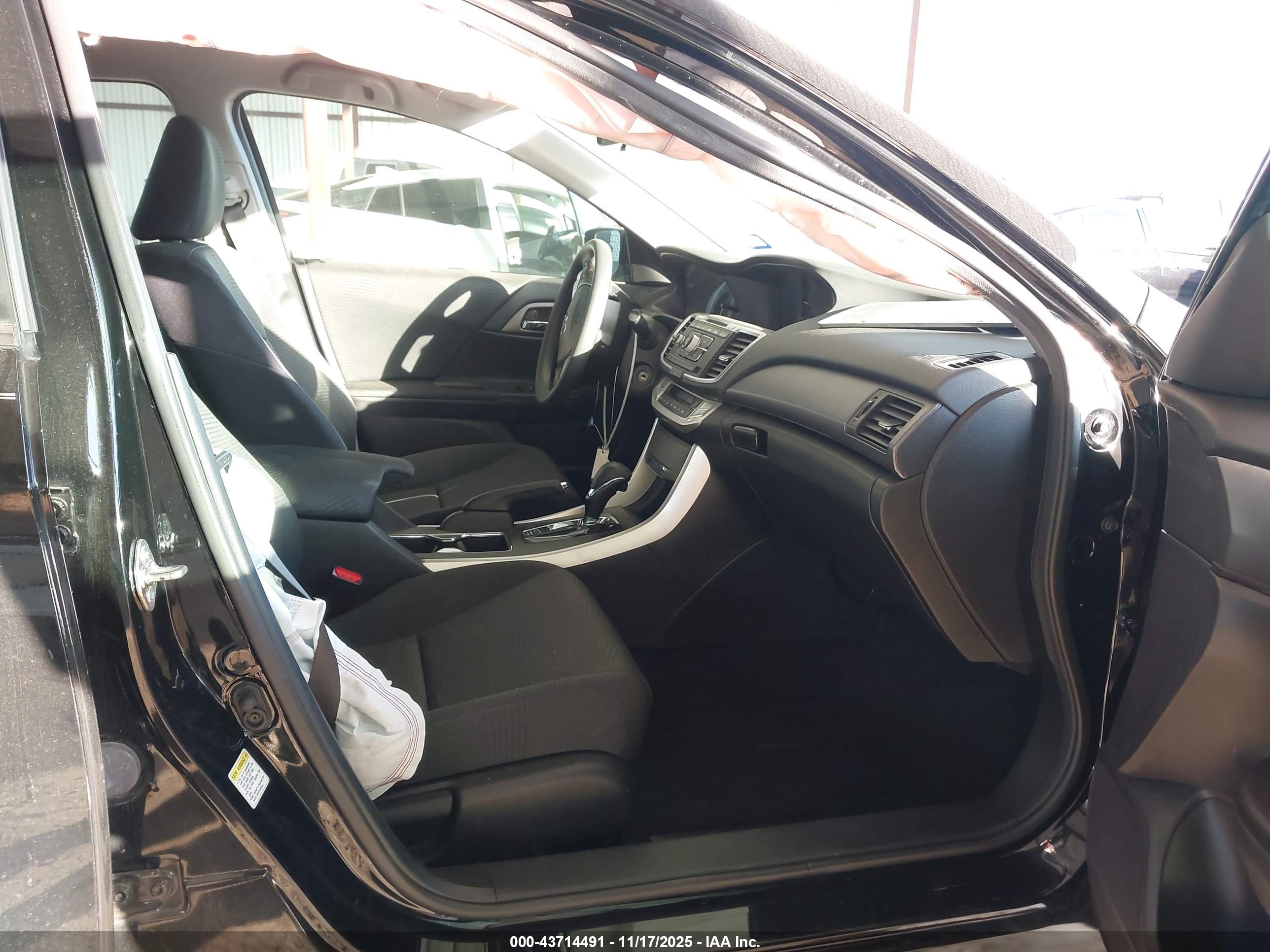 HONDA ACCORD image 5