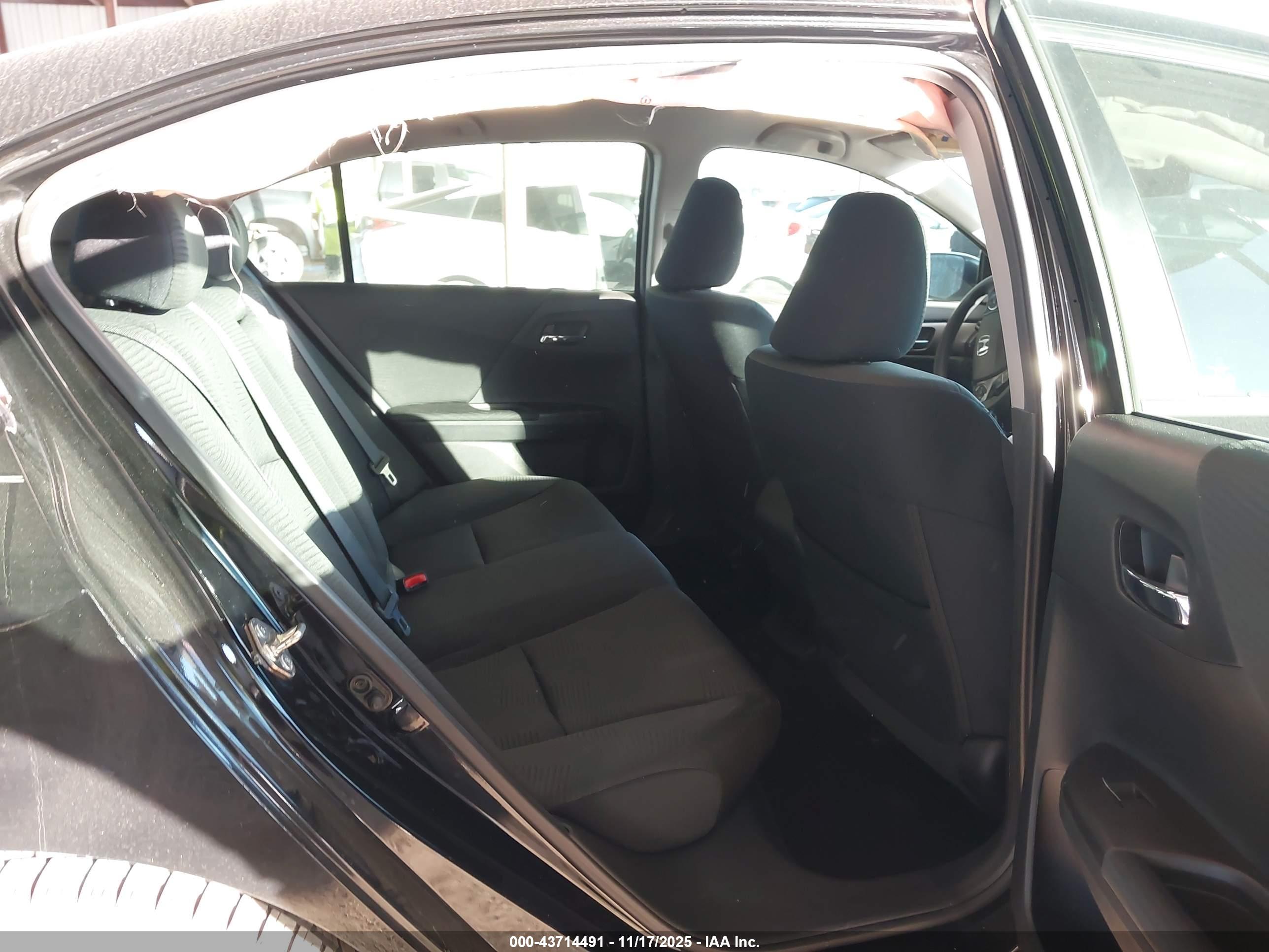 HONDA ACCORD image 8