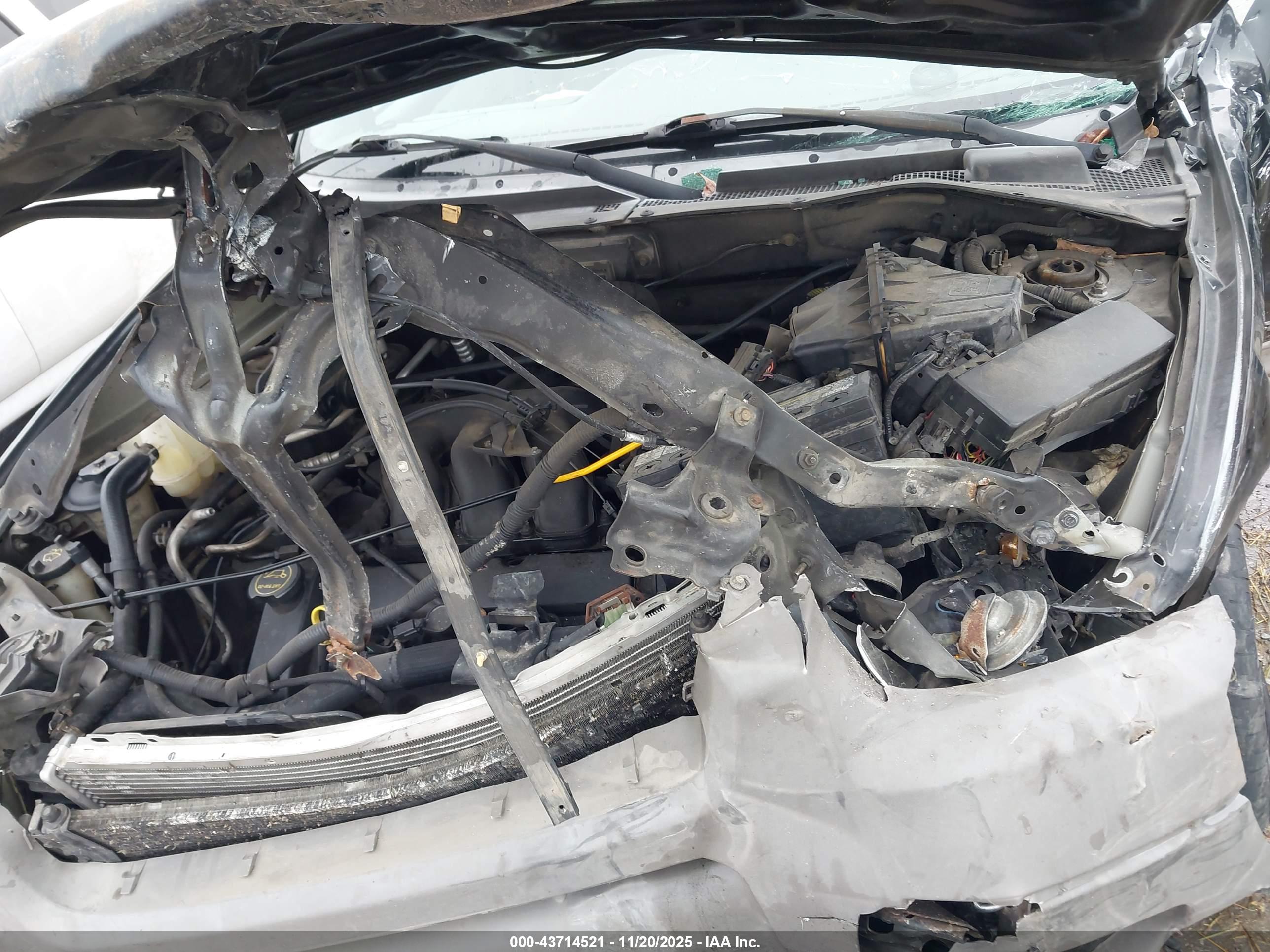 FORD ESCAPE image 10