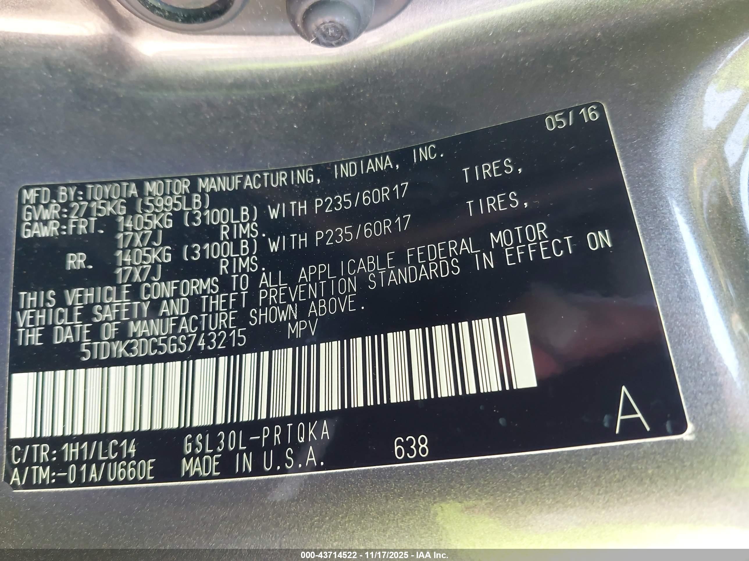 TOYOTA SIENNA image 9