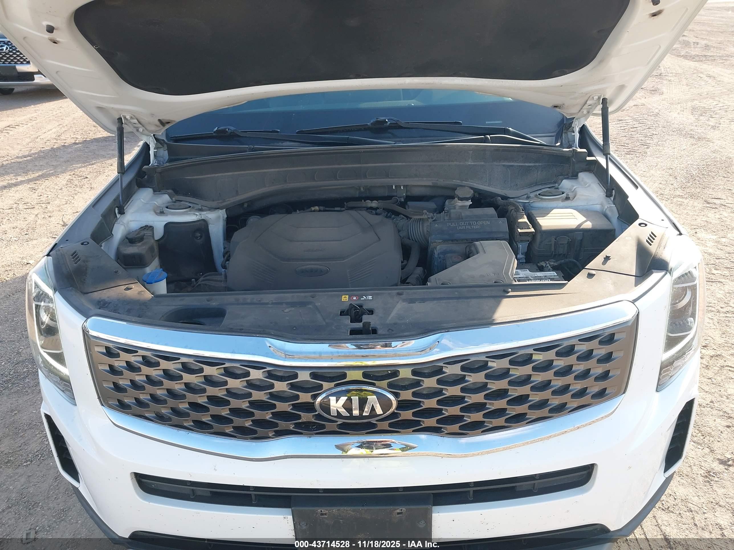 KIA TELLURIDE image 10