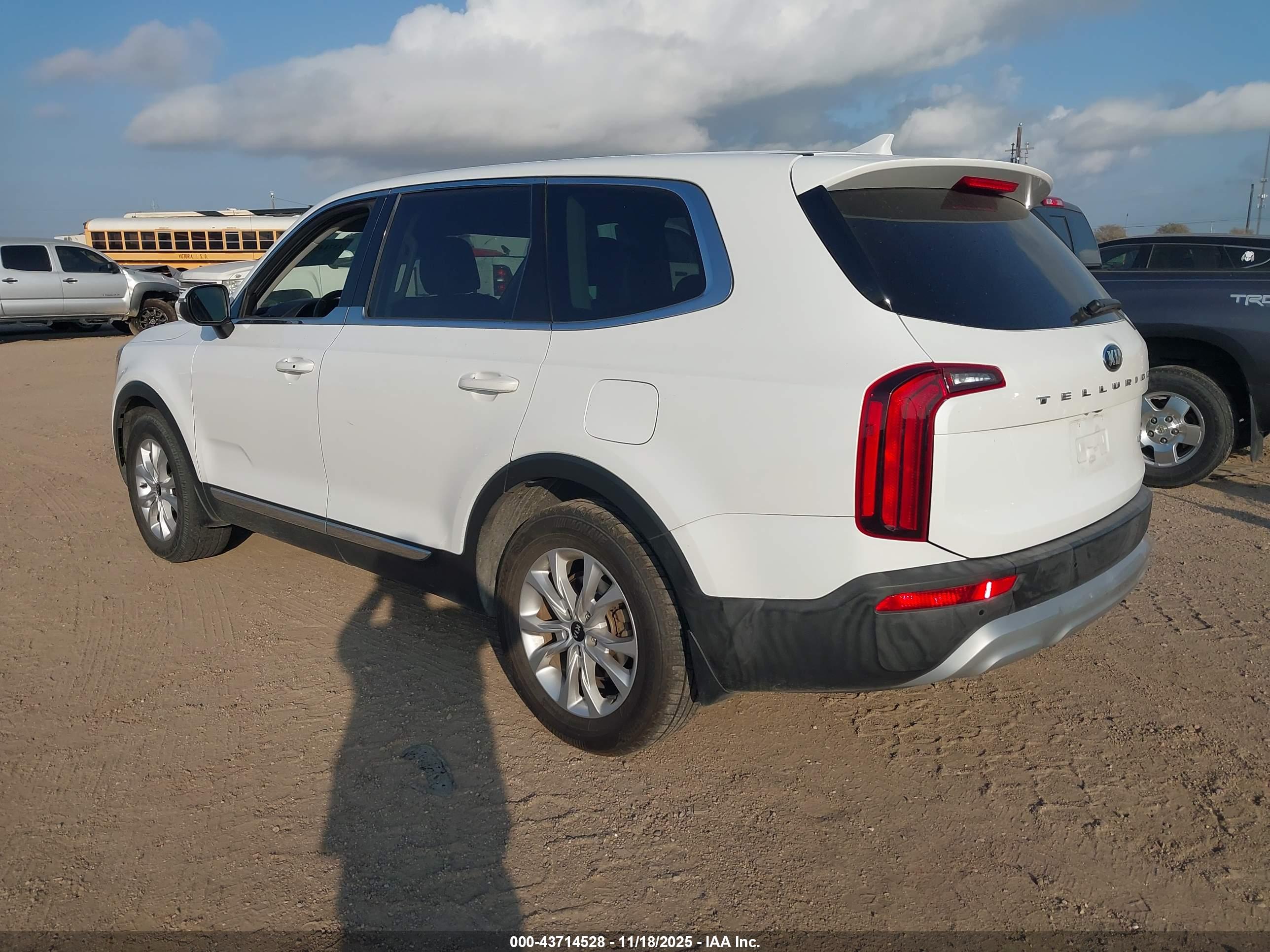 KIA TELLURIDE image 3