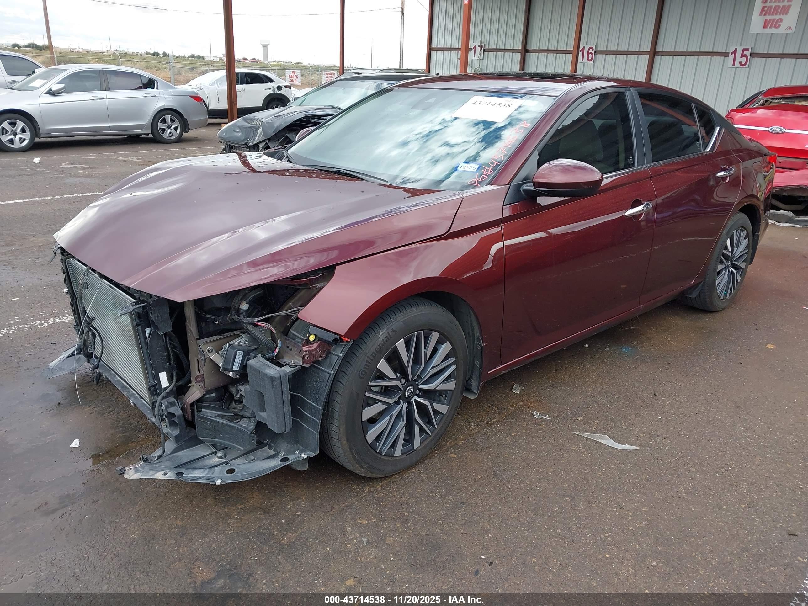 NISSAN ALTIMA image 2