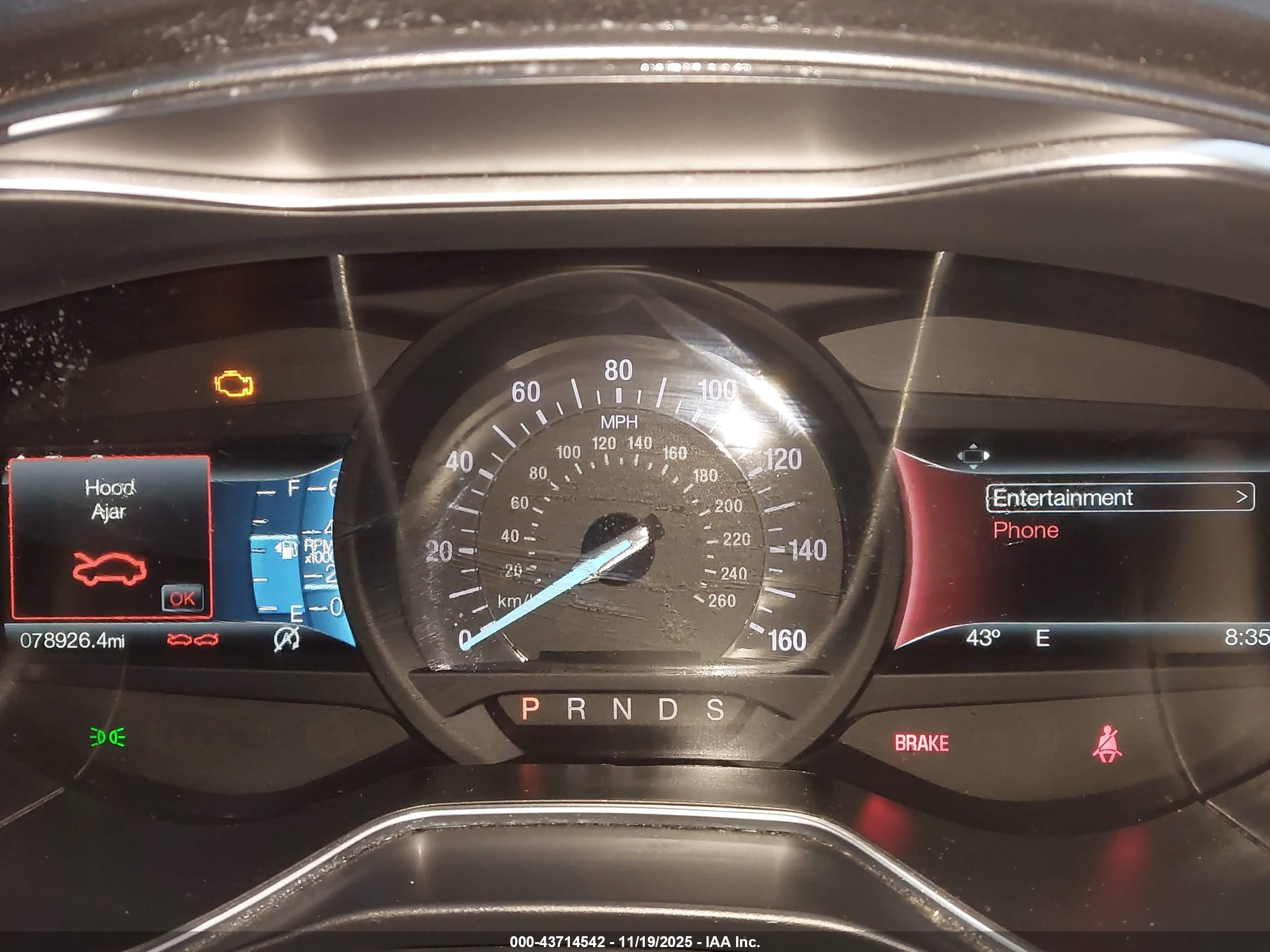 FORD FUSION image 7