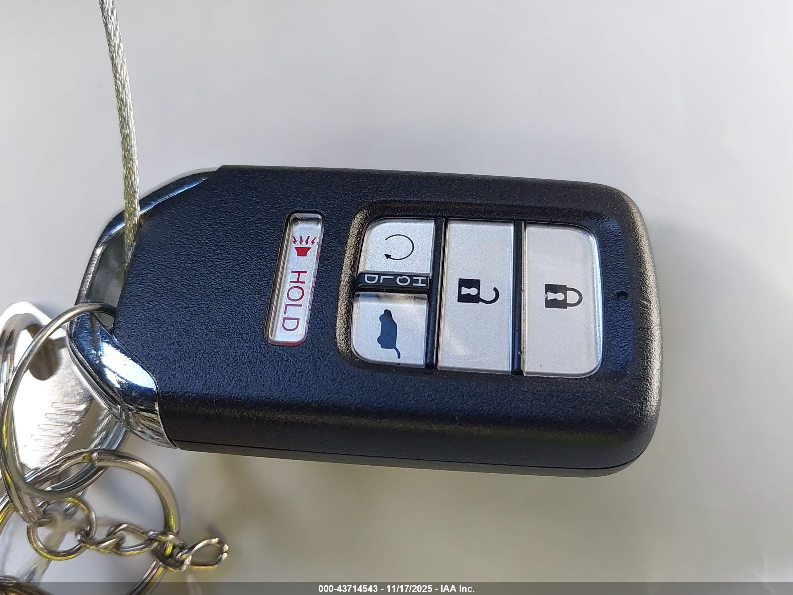 HONDA PILOT image 11