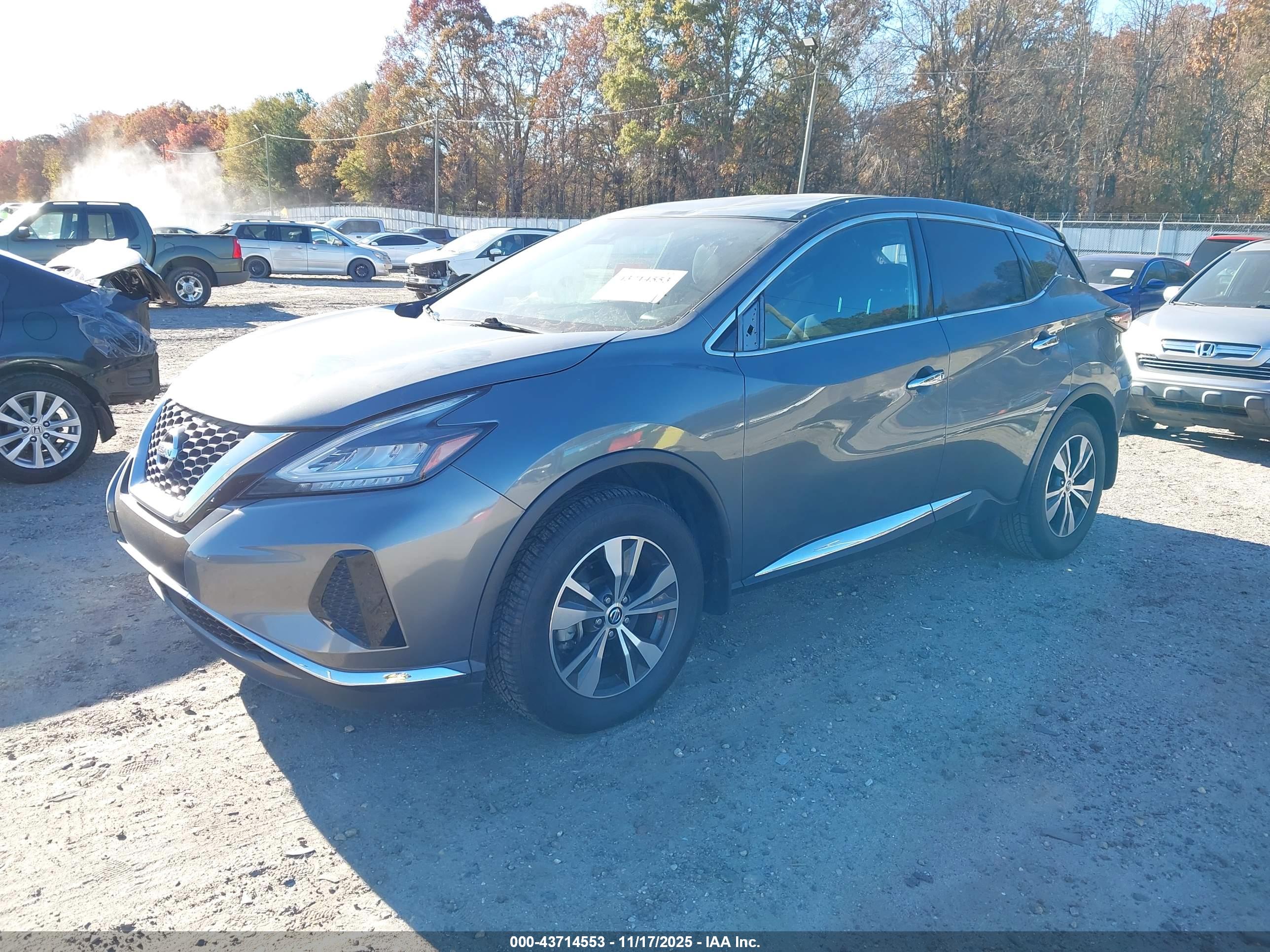 NISSAN MURANO image 2