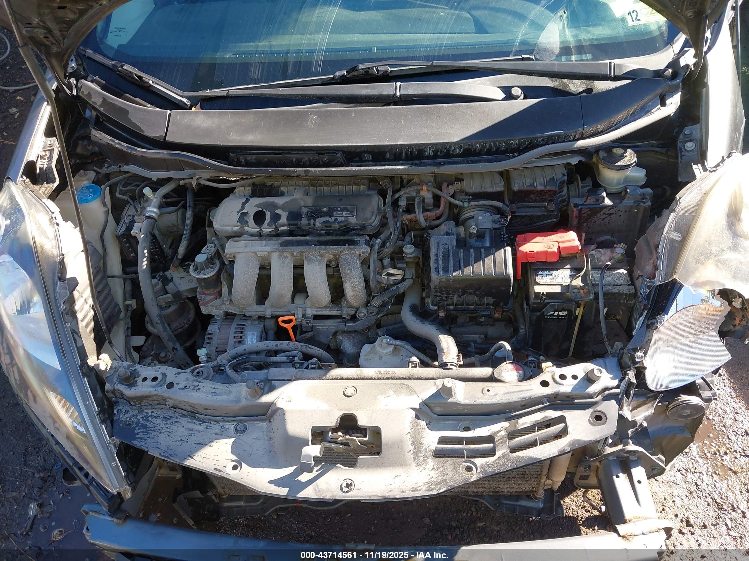 HONDA FIT image 10