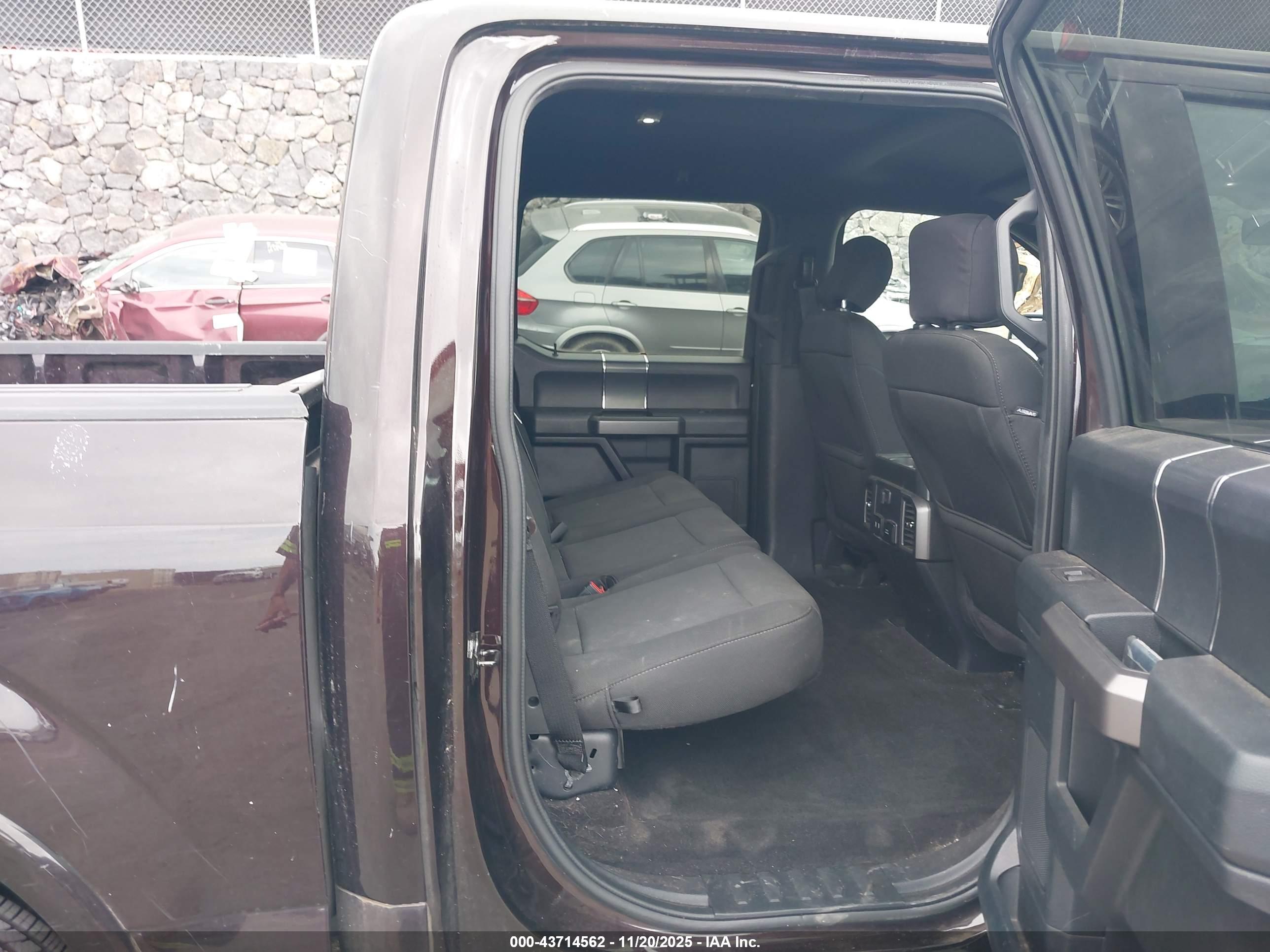 FORD F-150 image 8