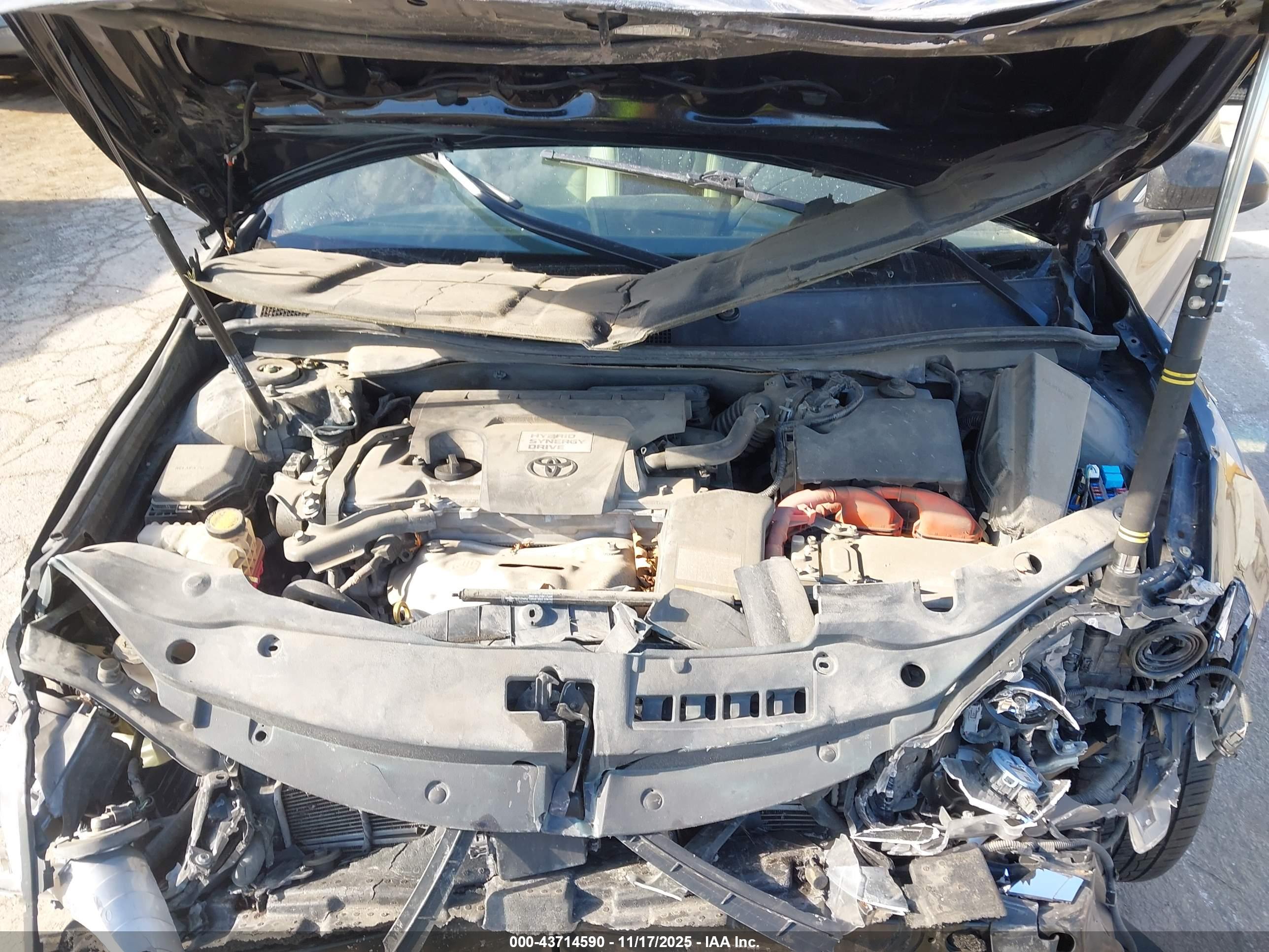 TOYOTA CAMRY image 10