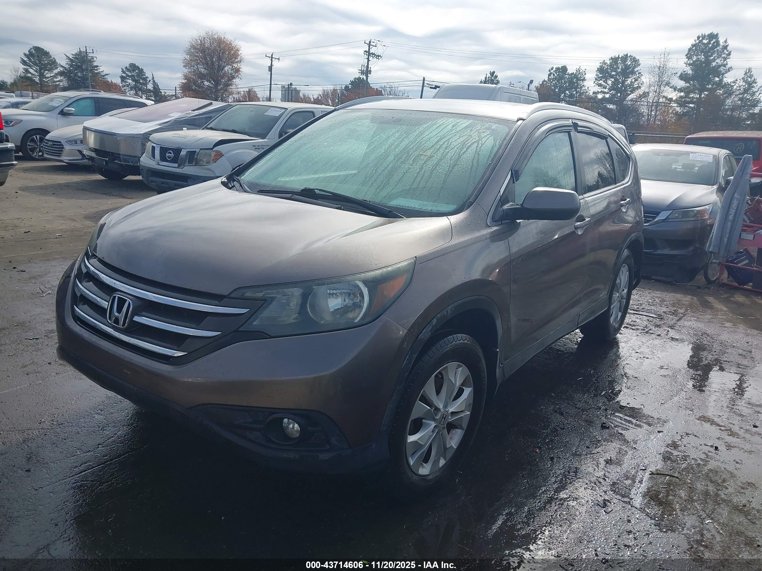 HONDA CR-V image 2