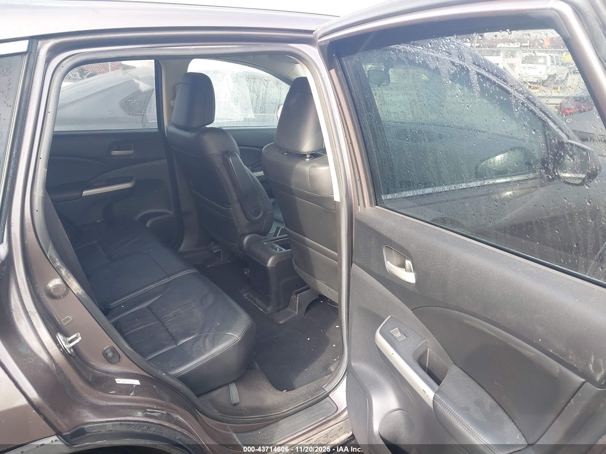 HONDA CR-V image 8