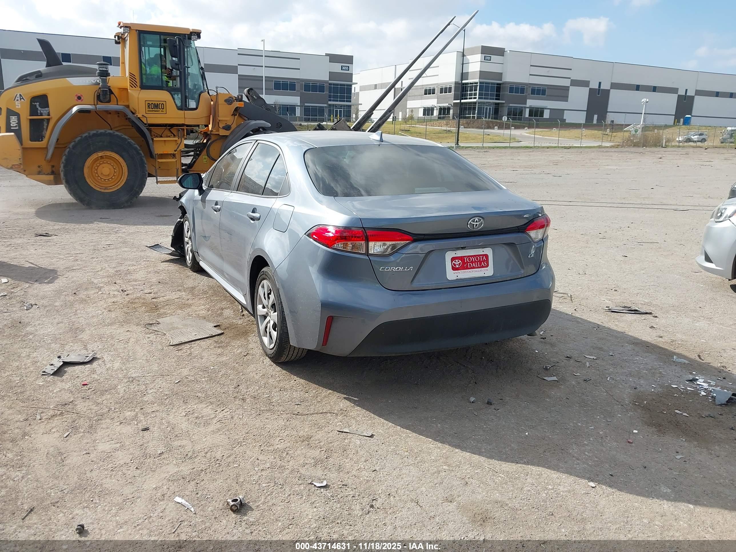 TOYOTA COROLLA image 3