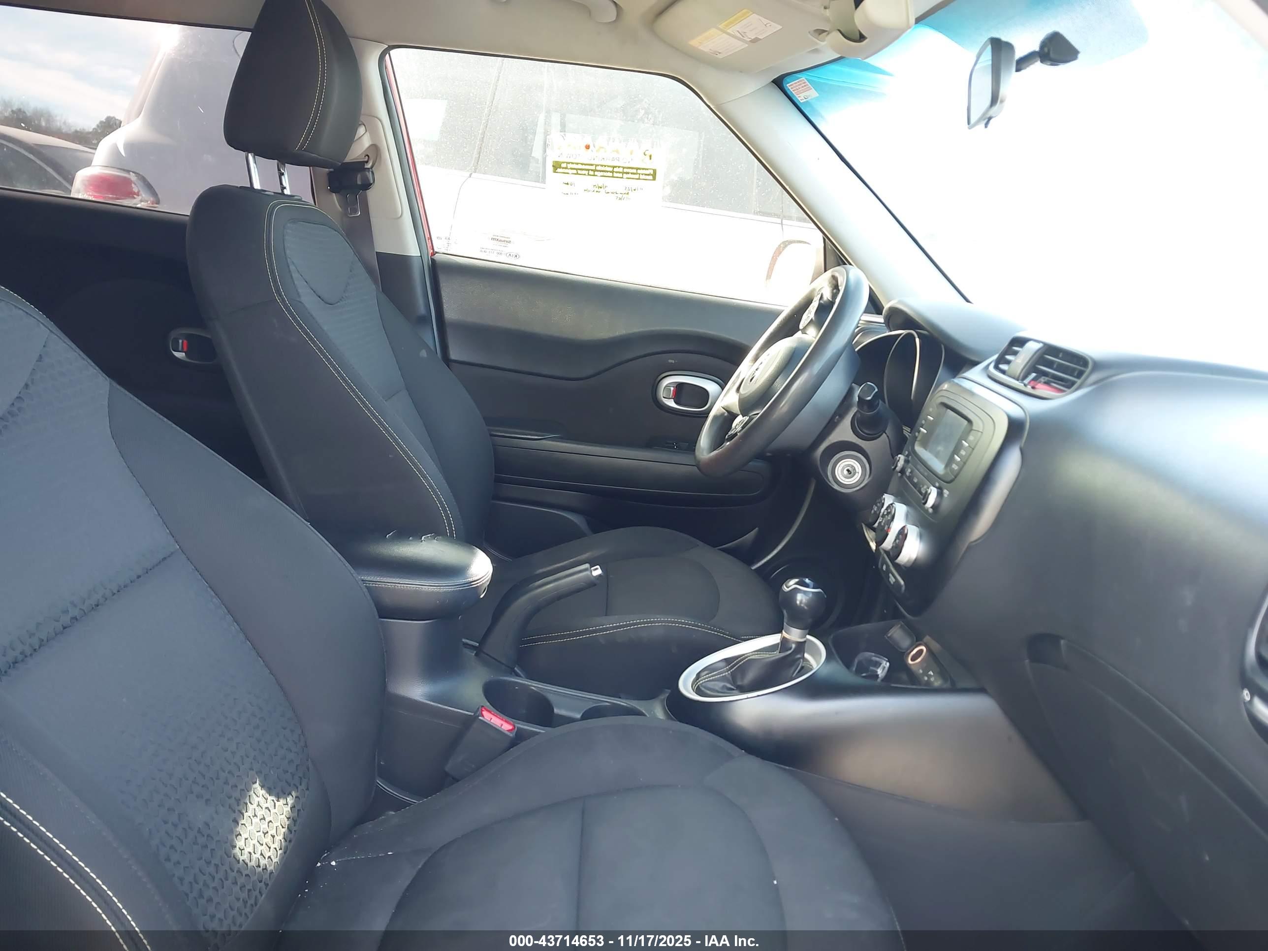 KIA SOUL image 5