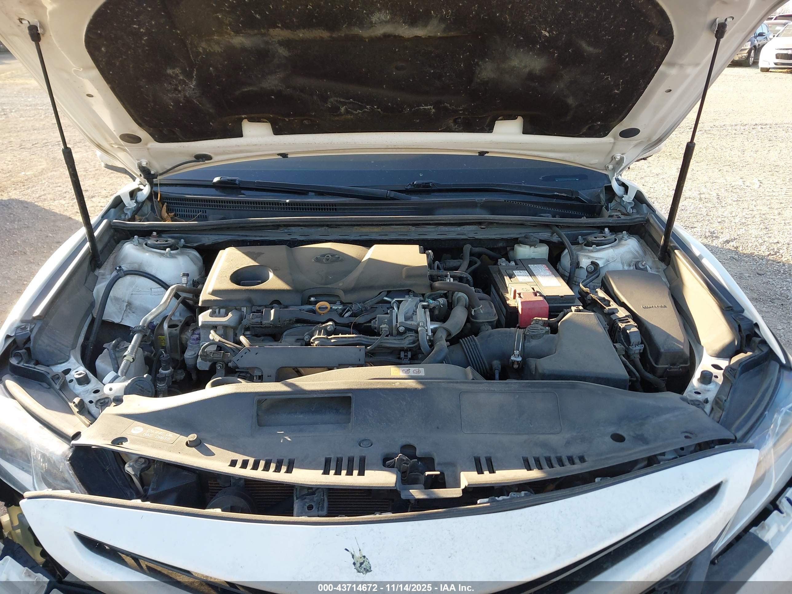 TOYOTA CAMRY image 10