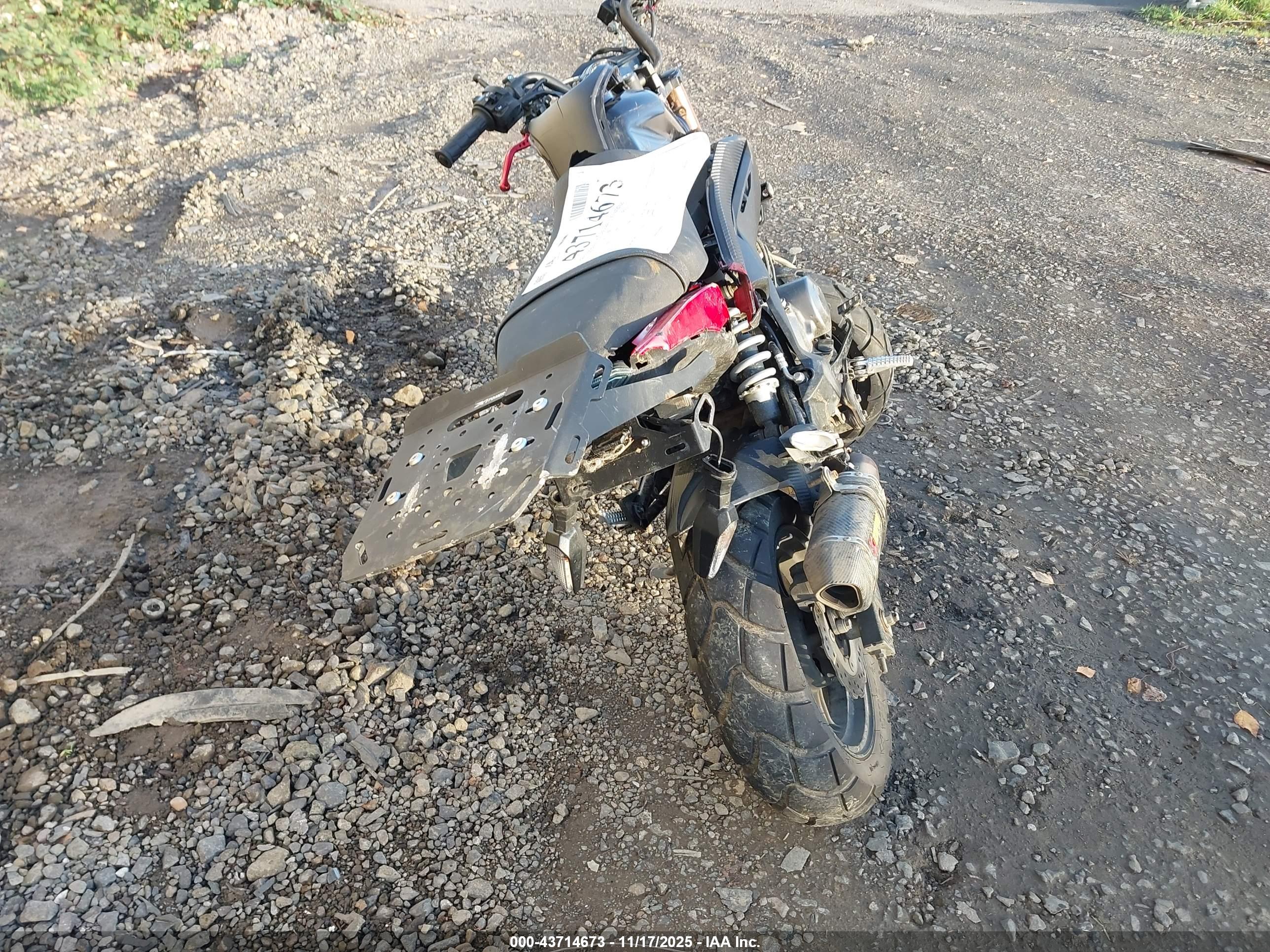 KAWASAKI BR125 image 6