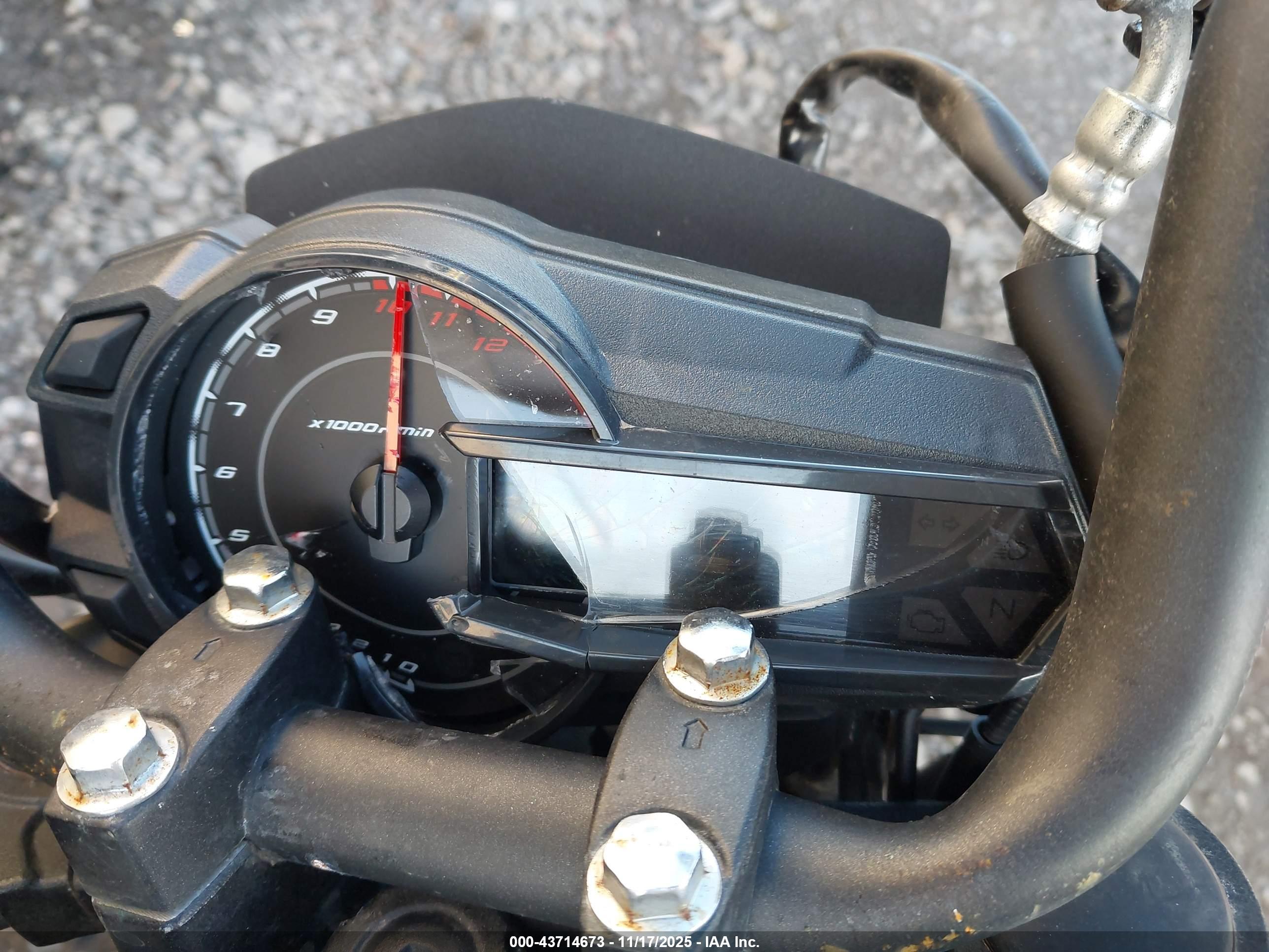 KAWASAKI BR125 image 7