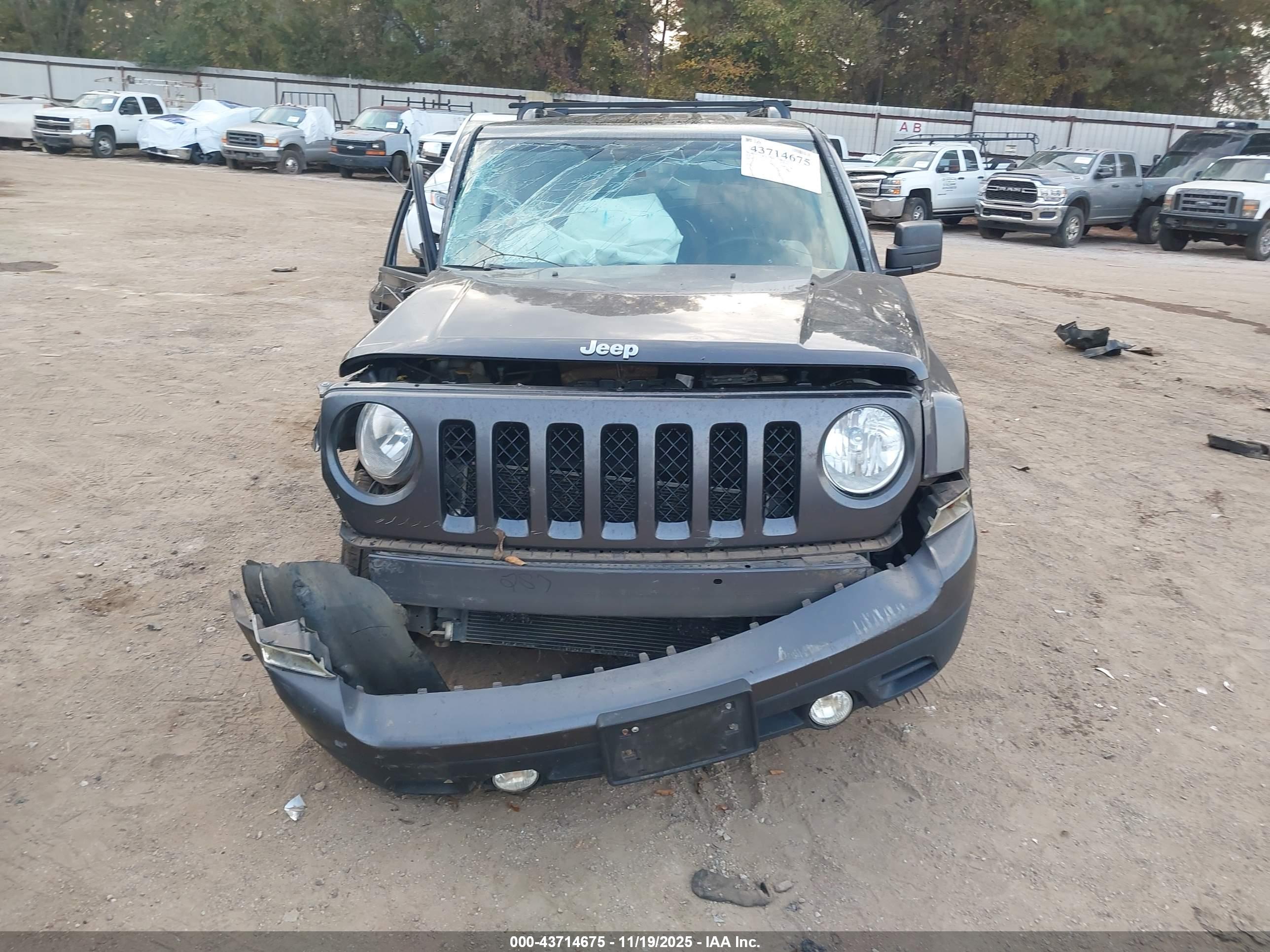 JEEP PATRIOT image 6